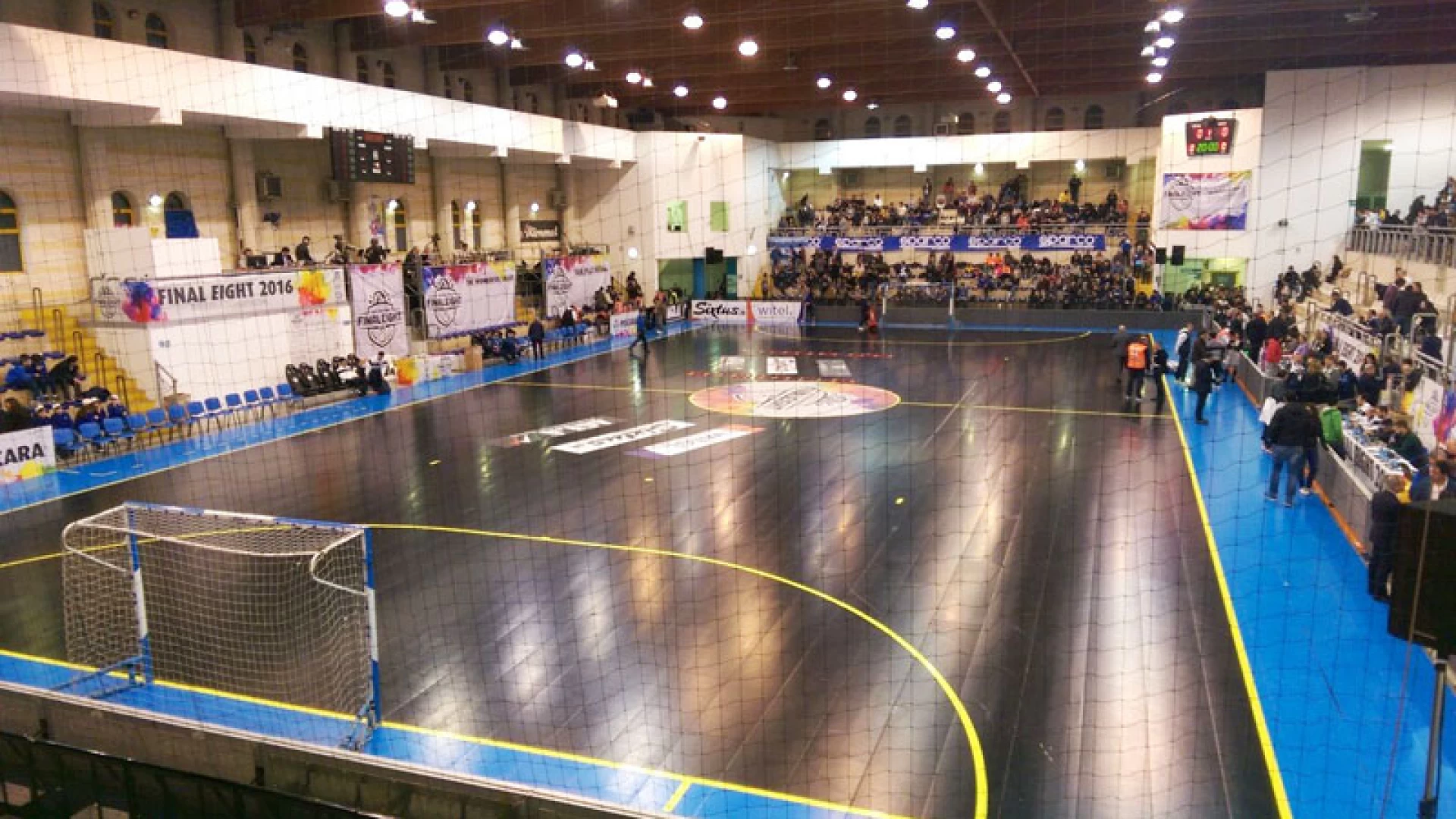 Calcio a 5: i giovani atleti della Futsal Colli hanno assistito ieri alla finale di Coppa Italia nazionale tra Pescara ed Asti. Emozione unica per i talenti collesi.