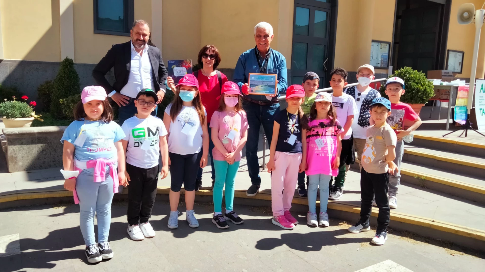 La scuola primaria di Cantalupo nel Sannio fa incetta di premi in due giorni in concorsi scolastici nazionale e regionali.