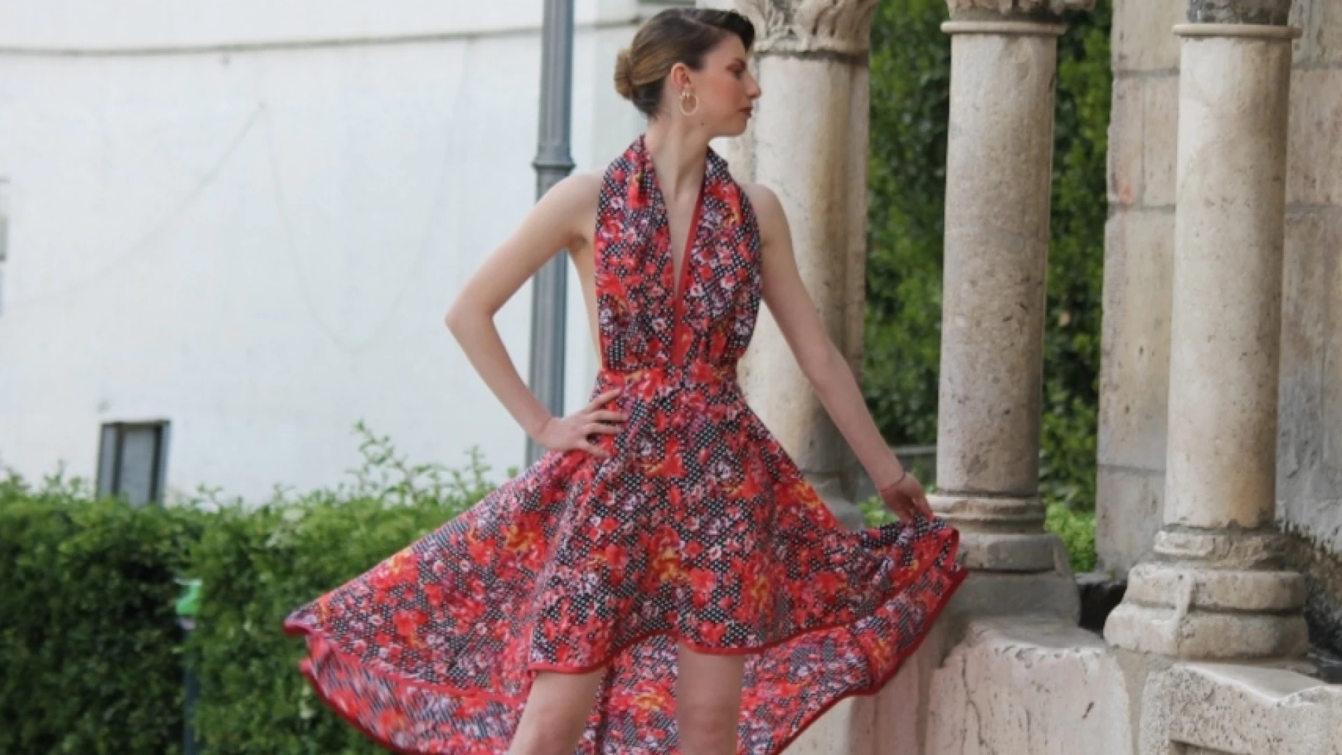 Moda: Sara Cetty presenta la collezione Flowers Roma.