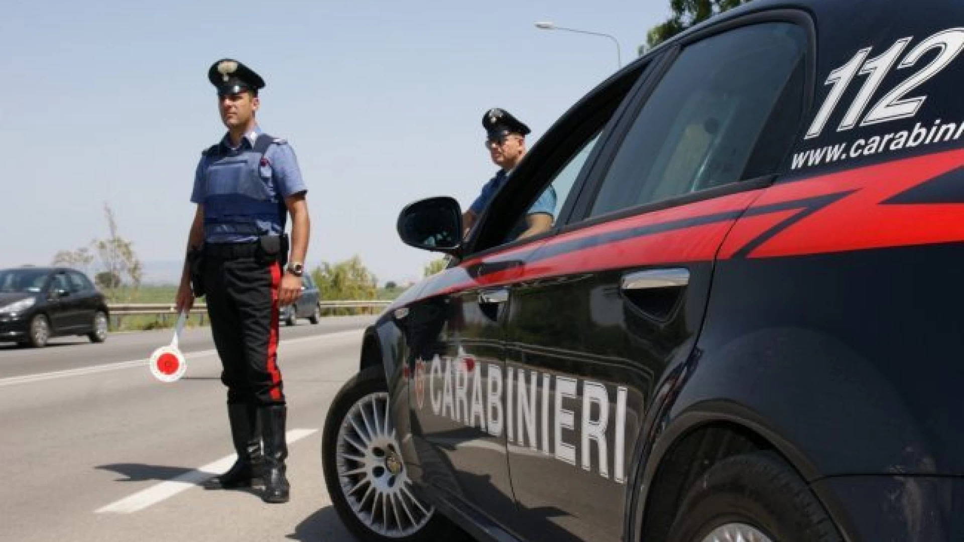 Avezzano: non si fermano all’Alt di una pattuglia , due persone arrestata dai Carabinieri dopo furibondo inseguimento.