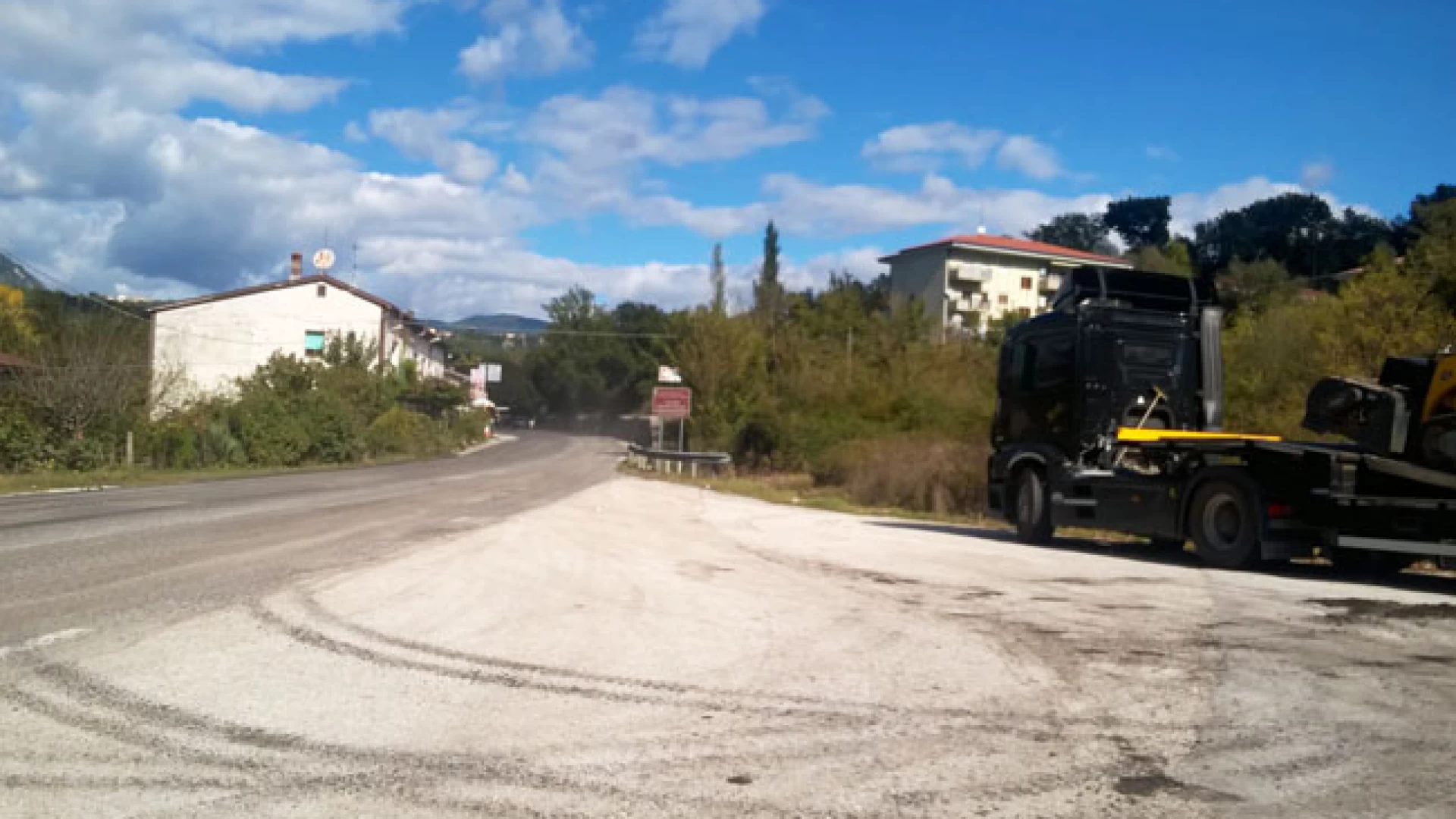 Colli a Volturno: nuovo look per la strada statale 158 “Valle del Volturno”. Iniziati i lavori di rifacimento del manto stradale.