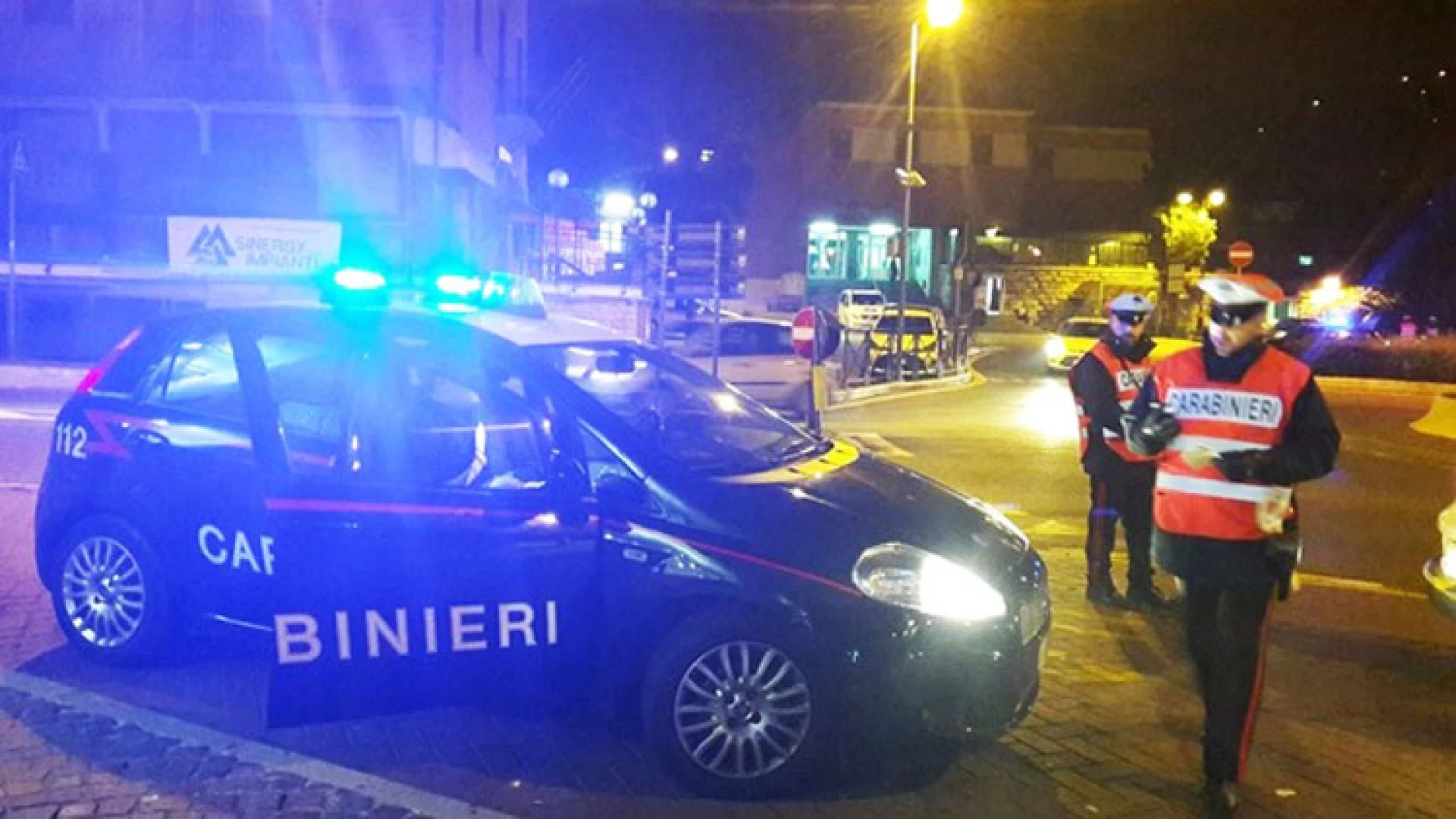 Sorpreso sulla statale venafrana alla guida di un’auto completamente ubriaco, denunciato dai Carabinieri e ritirata la patente ad autista di bus di linea.