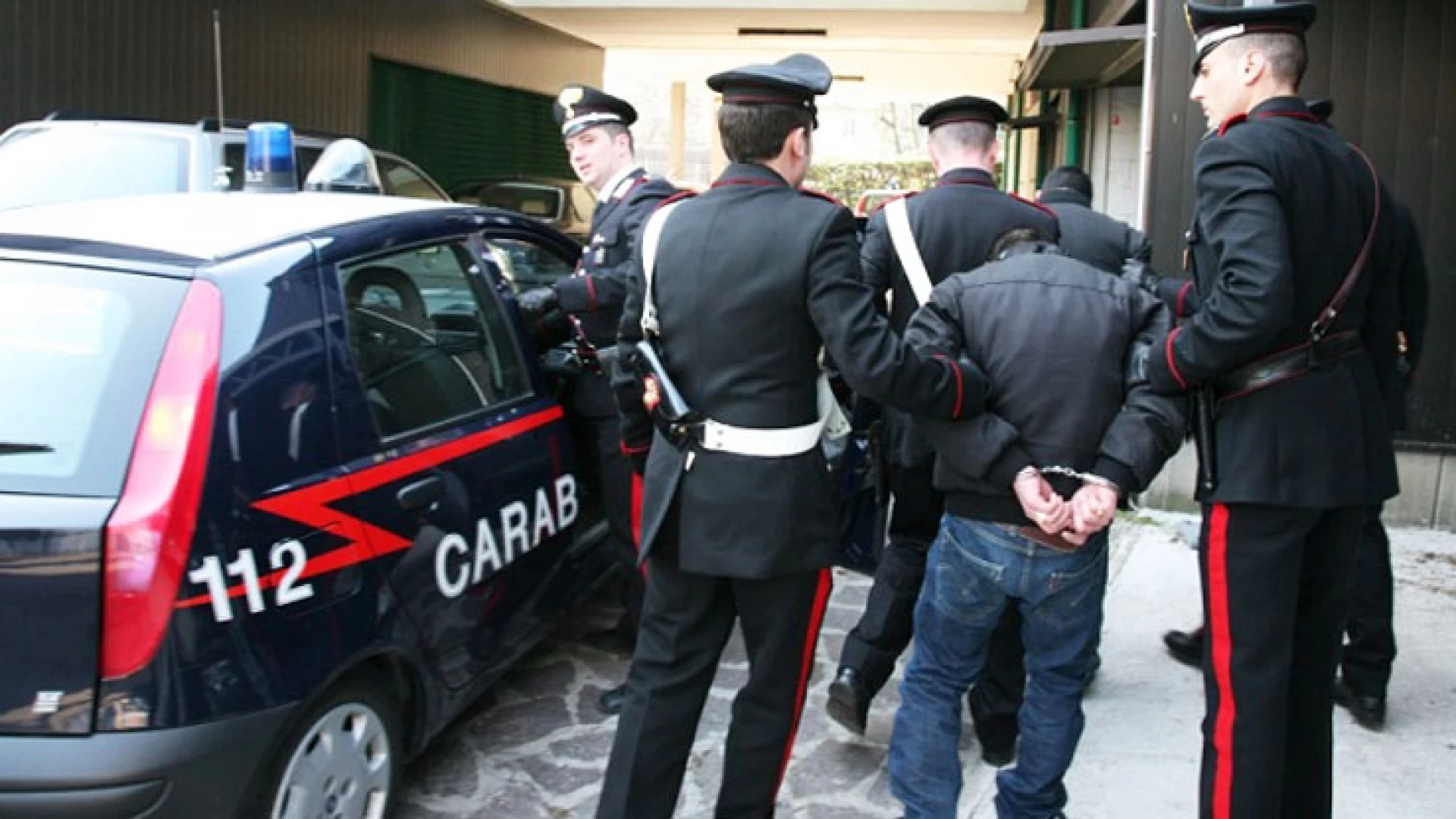 Isernia: Identificato dai Carabinieri l’autore della truffa del “pacco”, era diventato l’incubo degli anziani.