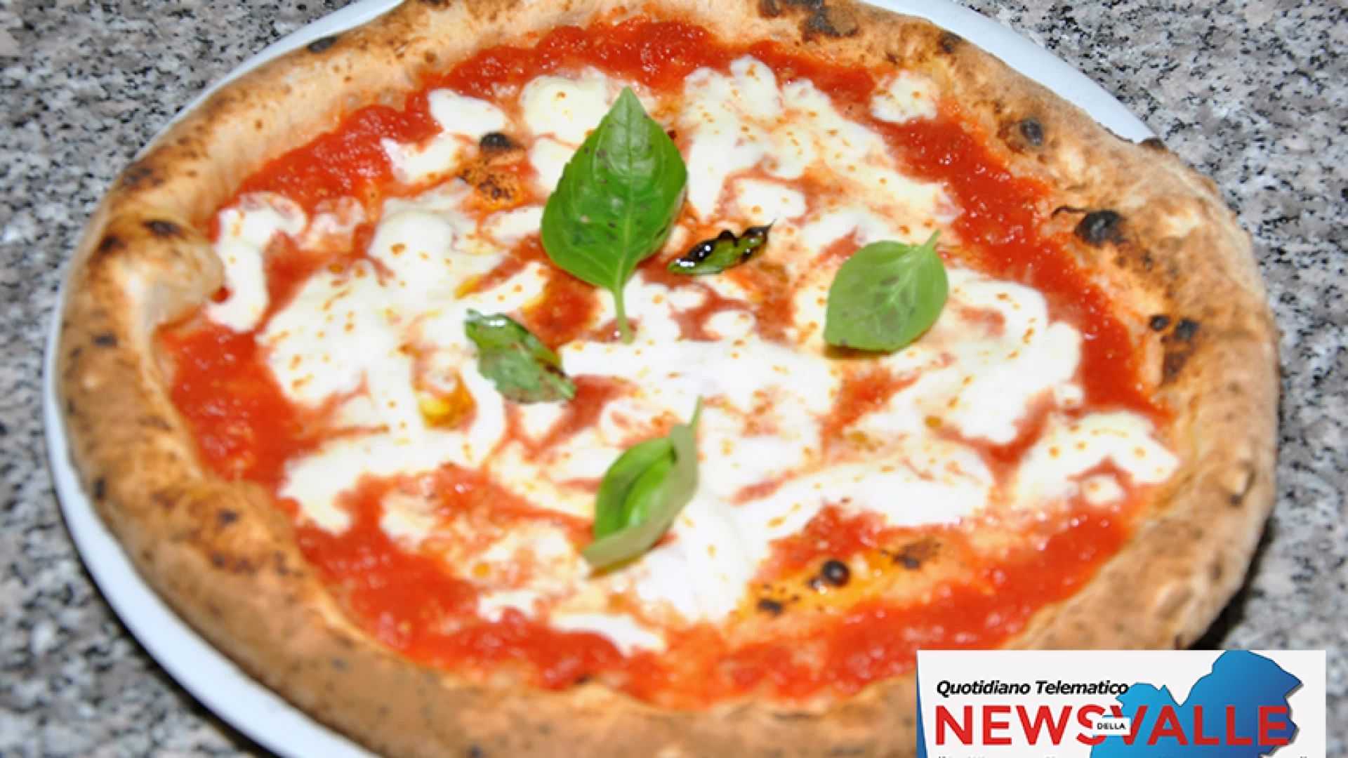 A NAPUL’E’ rivive il sapore della vera pizza napoletana. Prodotti tipici dell’area campana e il fritto napoletano tutti da assaporare.