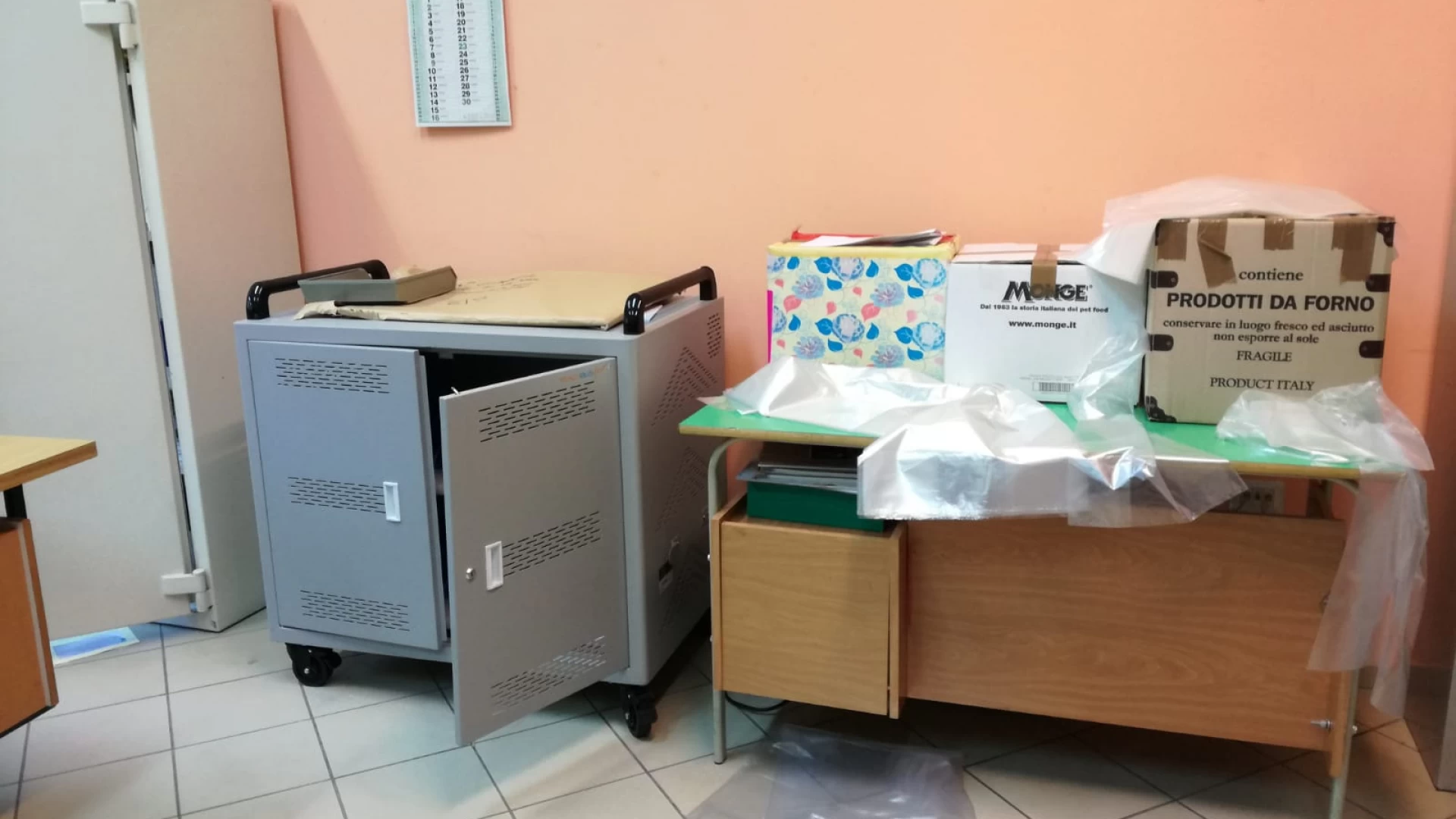 Colli a Volturno: ladri in azione all’interno della scuola. Portati via 19 computer portatili. Indagini in corso dei Carabinieri.