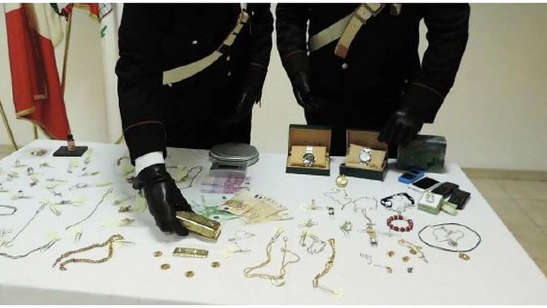 Isernia: furto di denaro e gioielli badante incastrata dai Carabinieri. A Colli e Filignano denunce per false residenze