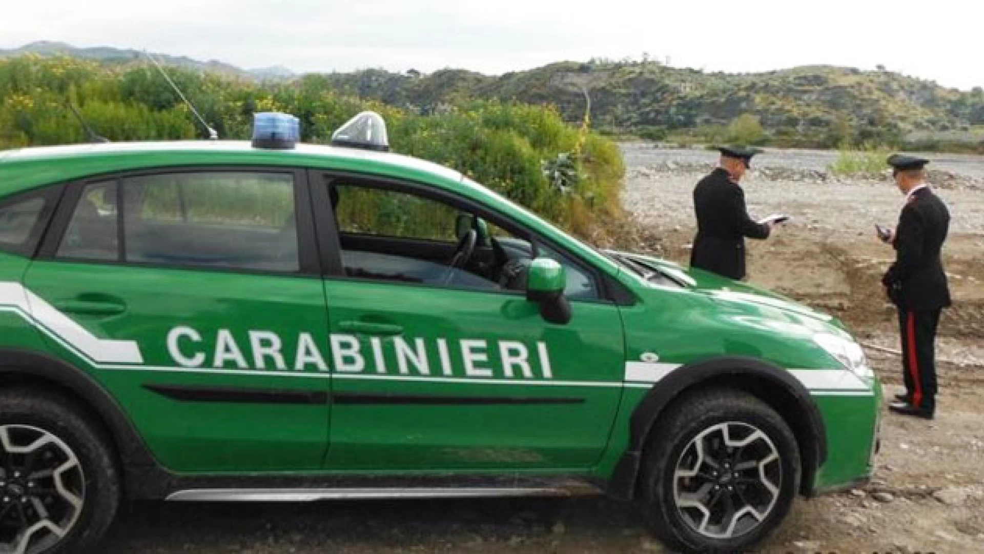 Montenero Val Cocchiara: i Carabinieri Forestali denunciano due cacciatori per la pratica dell’uccellagione.
