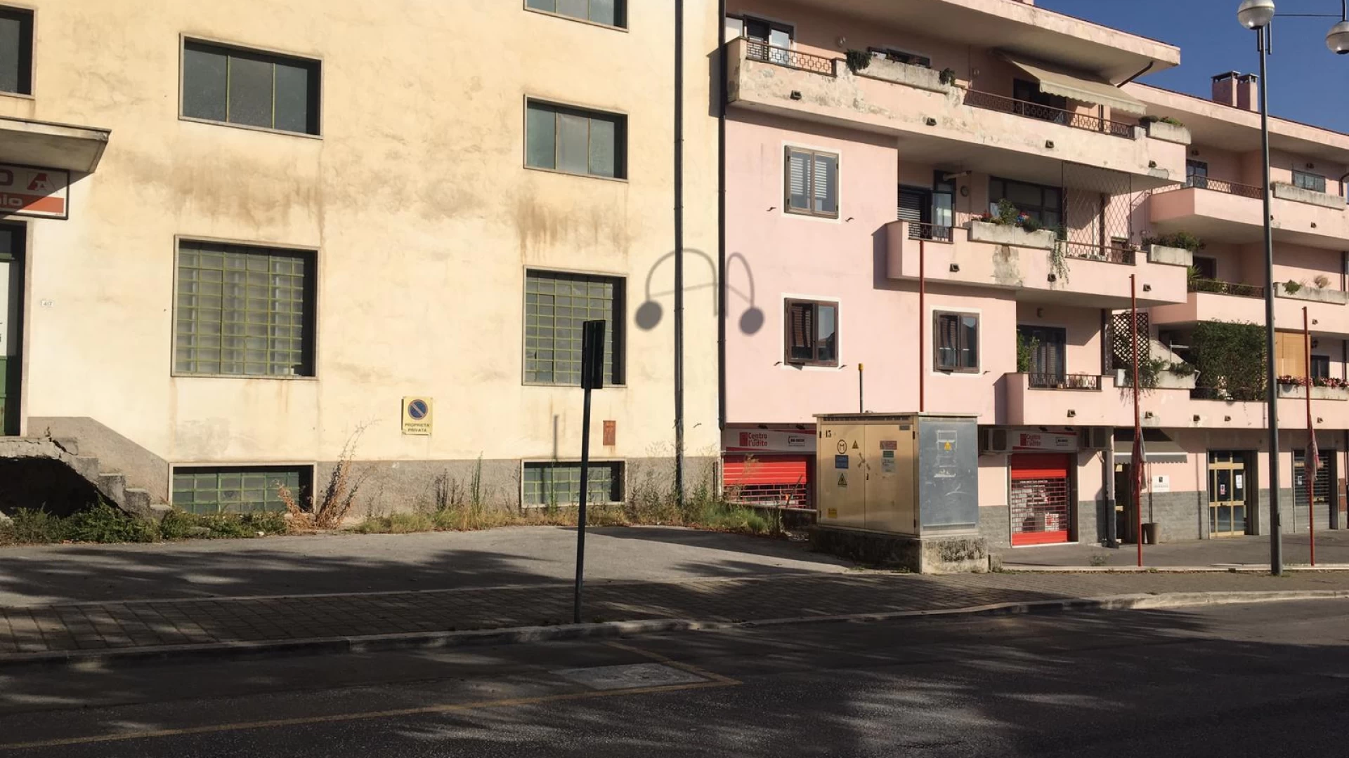 Isernia: ratti sui balconi e lungo le grondaie in zona Ponte San Leonardo. I residenti chiedono l’intervento del comune.