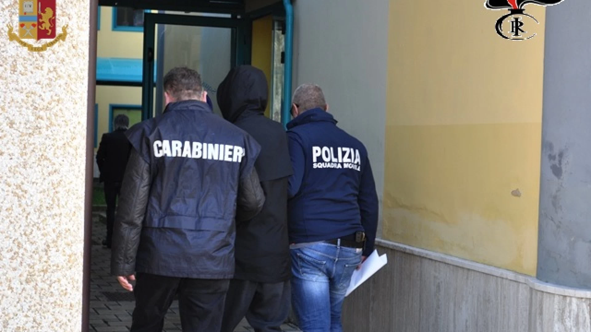Isernia: Polizia e Carabinieri eseguono ordinanza applicativa della misura coercitiva degli arresti domiciliari nei confronti di un 20enne isernino per reati contro il patrimonio.