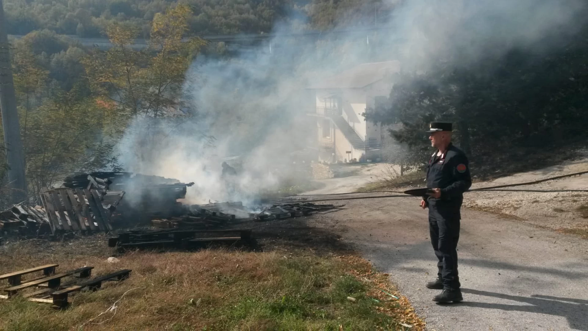 Isernia: incendio boschivo, Carabinieri Forestali denunciano un uomo a Forlì del Sannio.
