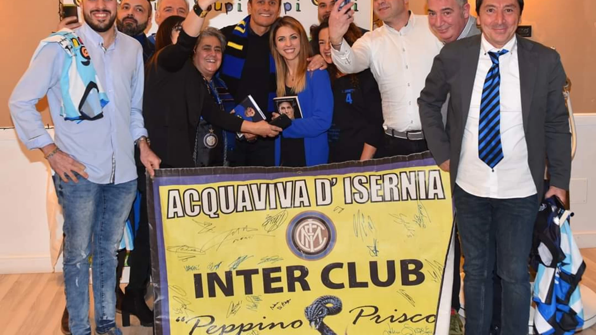 L’Inter Club Peppino Prisco a Fasano con la stella Zanetti.
