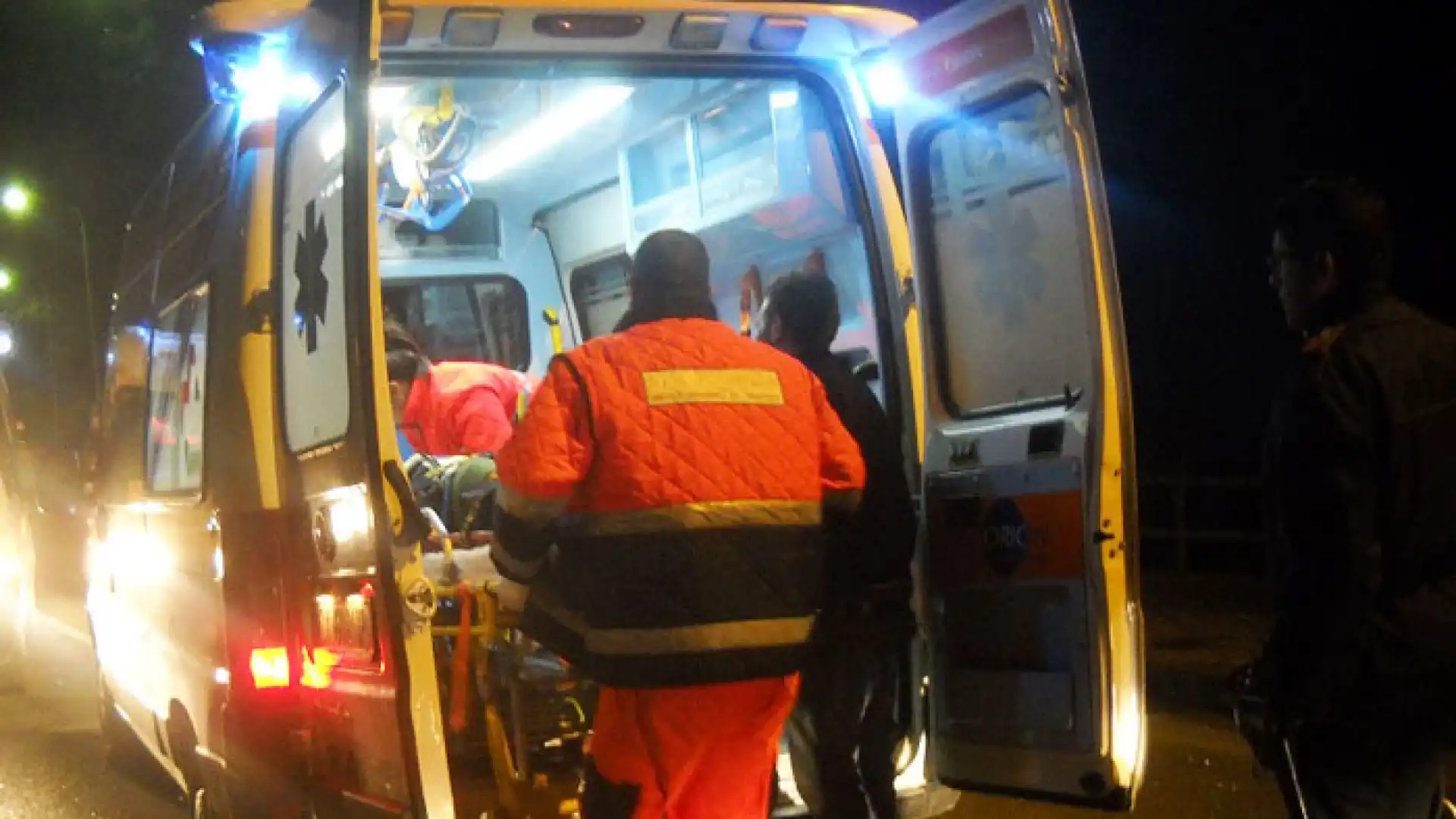 Venafro: lite familiare sfocia nel sangue. Due persone ferite e trasportate ad Isernia