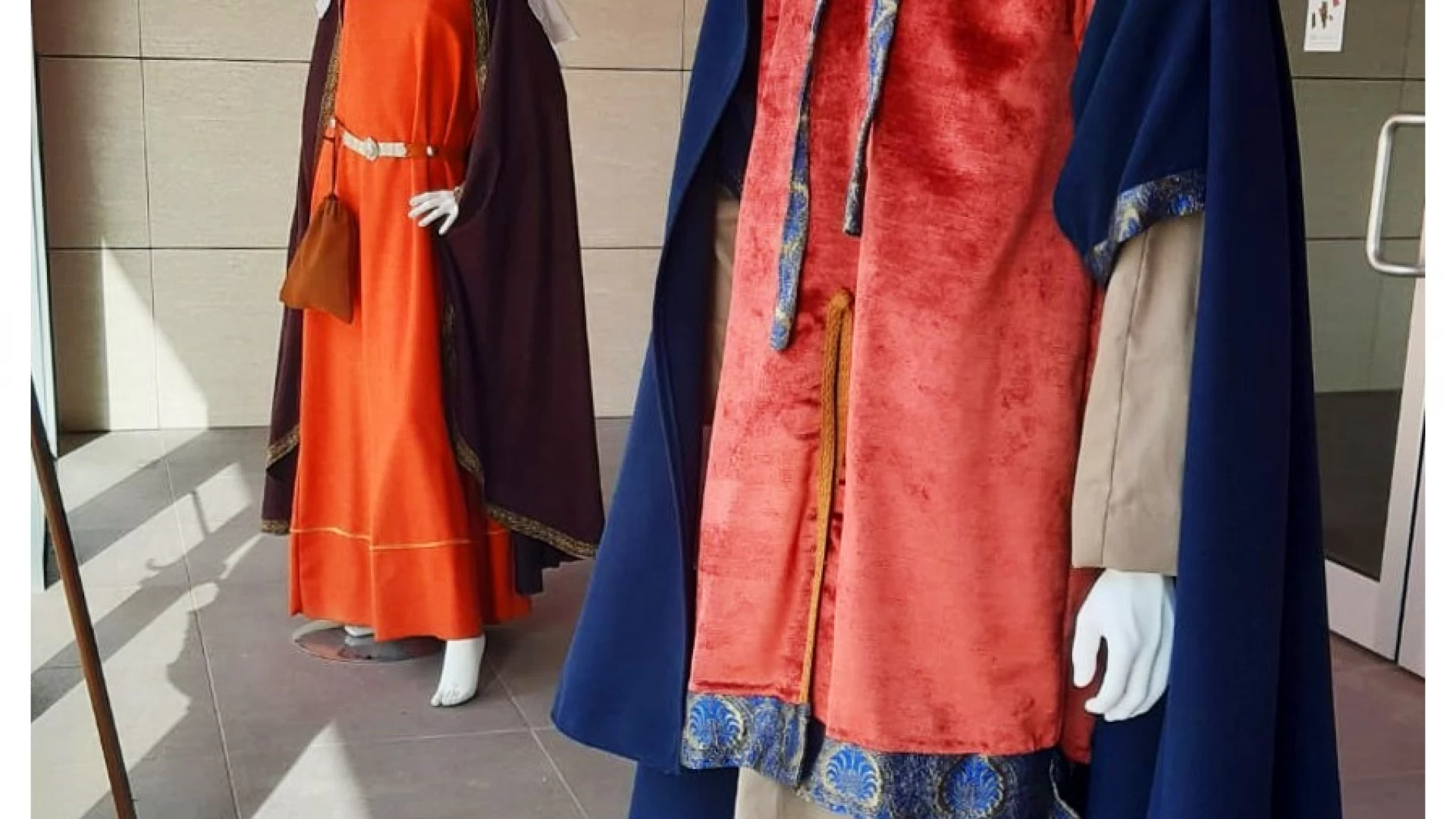 Isernia: in occasione della Festa di San Pietro Celestino allestita una selezione di costumi storici.