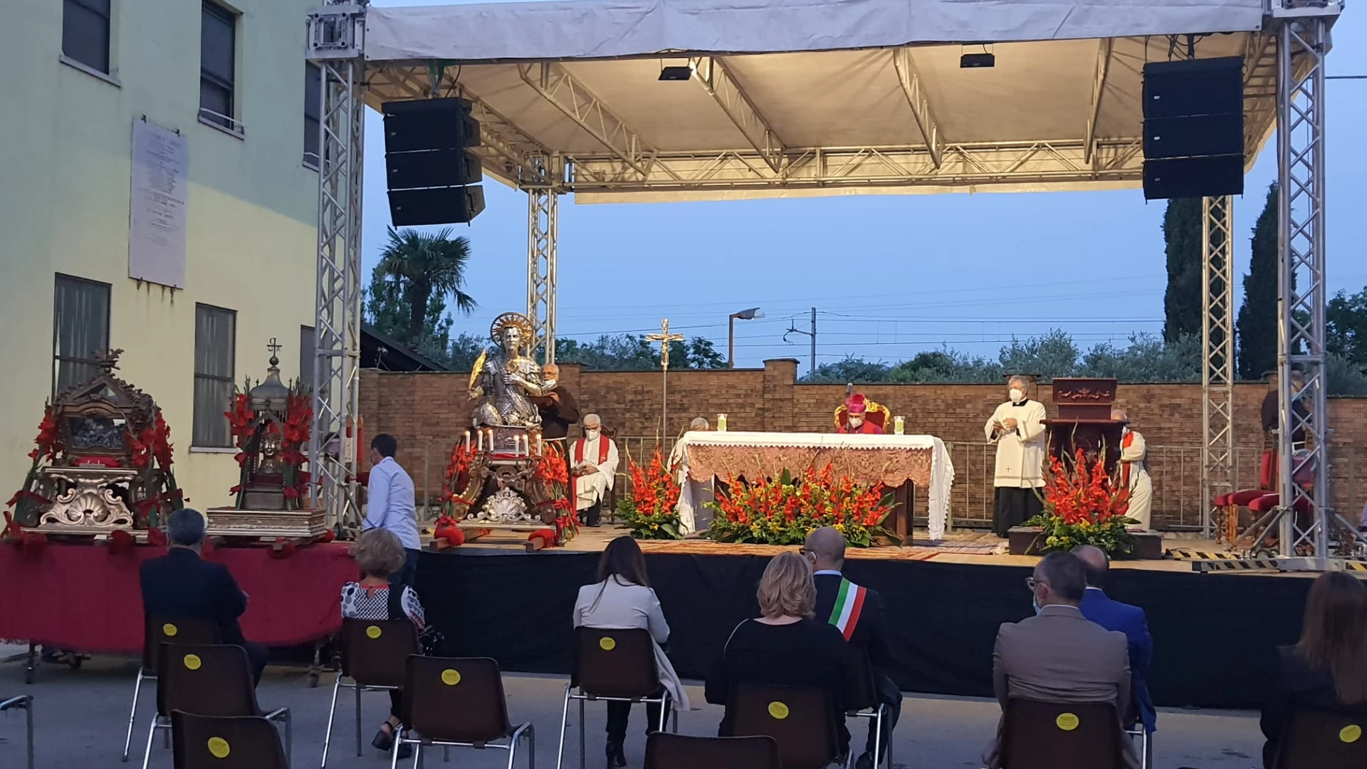 Venafro: la Santa Manna torna a proteggere la basilica di San Nicandro e tutta la città Il lieto evento nella serata di ieri.