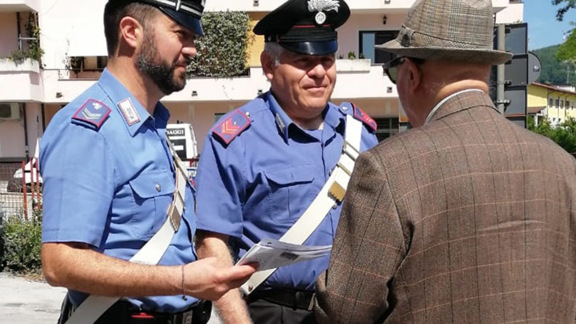 Isernia: Truffe agli anziani. I Carabinieri del Comando Provinciale di Isernia invitano alla massima  attenzione e cautela.