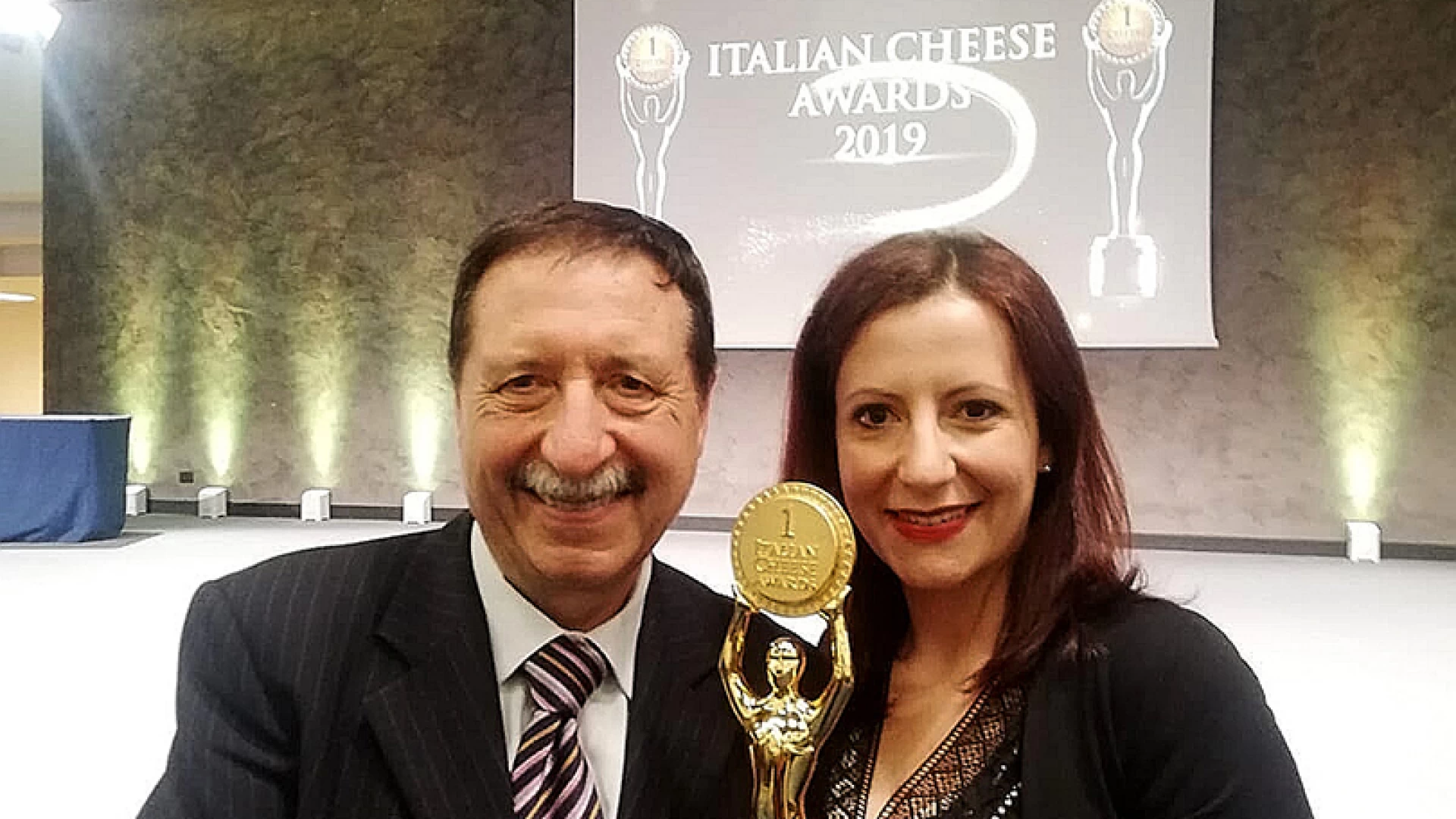 Confcommercio Molise, Paolo Spina si complimento con Franco e Serena di Nucci per la vittoria all’Italian Cheese Awards 2019.