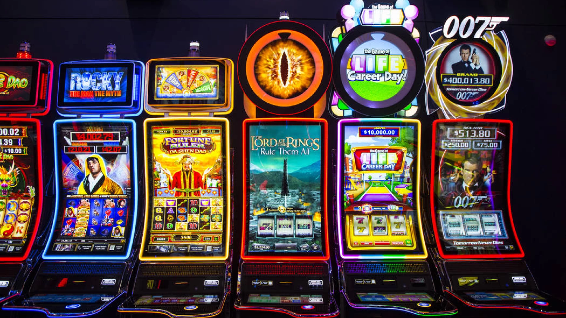 Slot machine: tra vincite milionarie lecite e non..