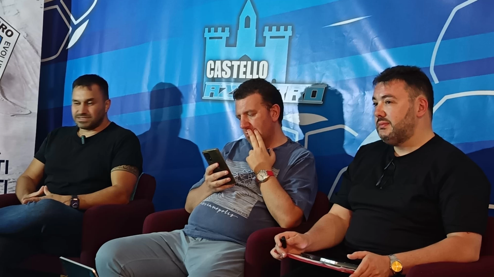Castello Azzurro: rivedi la seconda puntata della nostra trasmissione live in diretta da Castel Di Sangro. Guarda il live