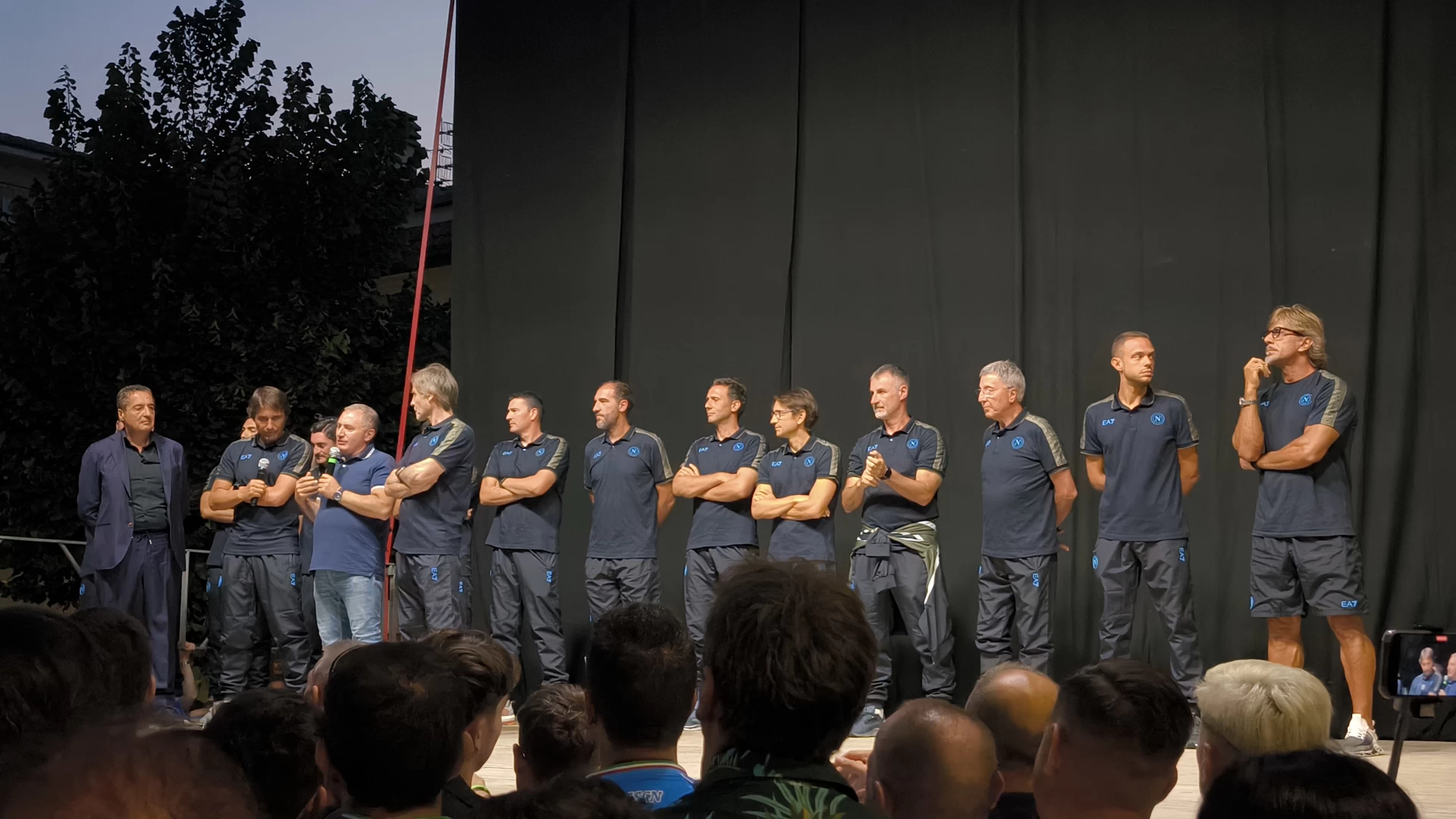 Castello Azzurro, rivedi la quarta puntata della nostra trasmissione. Presentazione mister Antonio Conte e Staff. GUARDA IL LIVE