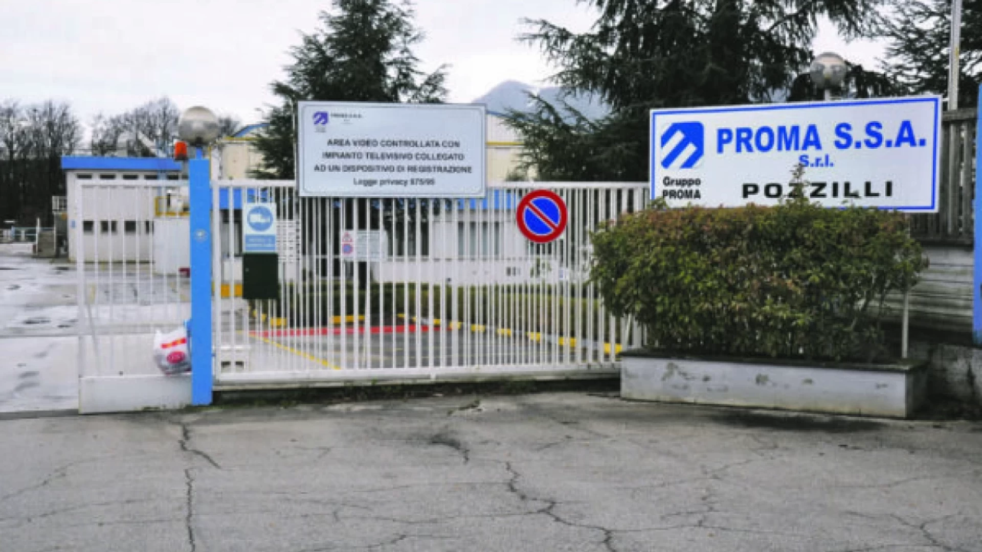 Isernia: gli operai della Proma questa mattina in sit-in dinanzi la sede Inps. Sbloccati alcuni periodi di cassa integrazione.