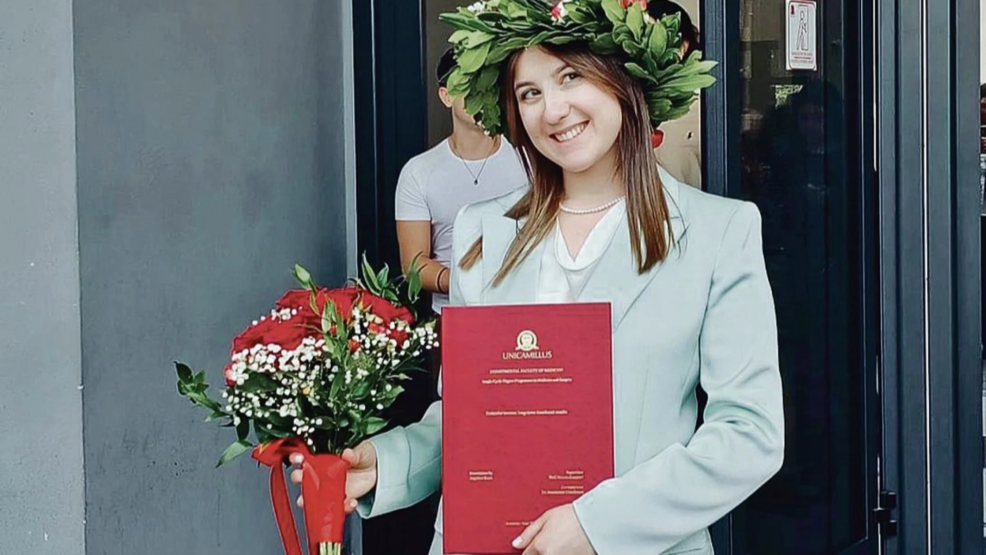 Angelica Ricci è dottoressa in Medicina e Chirurgia. Gli auguri della famiglia