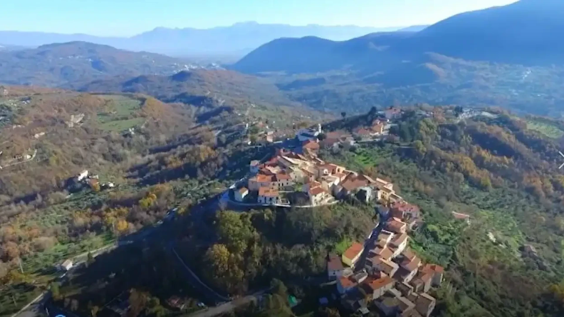 Italea Molise porta una troupe televisiva argentina in REGIONE. Il 7, 8 e 9 novembre tour tra Castelpetroso, Scapoli ed Agnone.