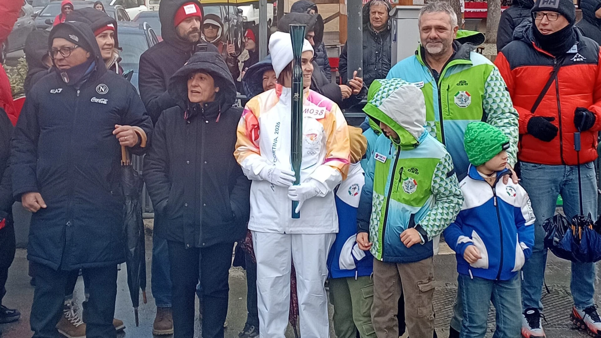 Castel Di Sangro: la "Fiamma Olimpica" attraversa la città. Questa mattina il passaggio nel centro abitato.