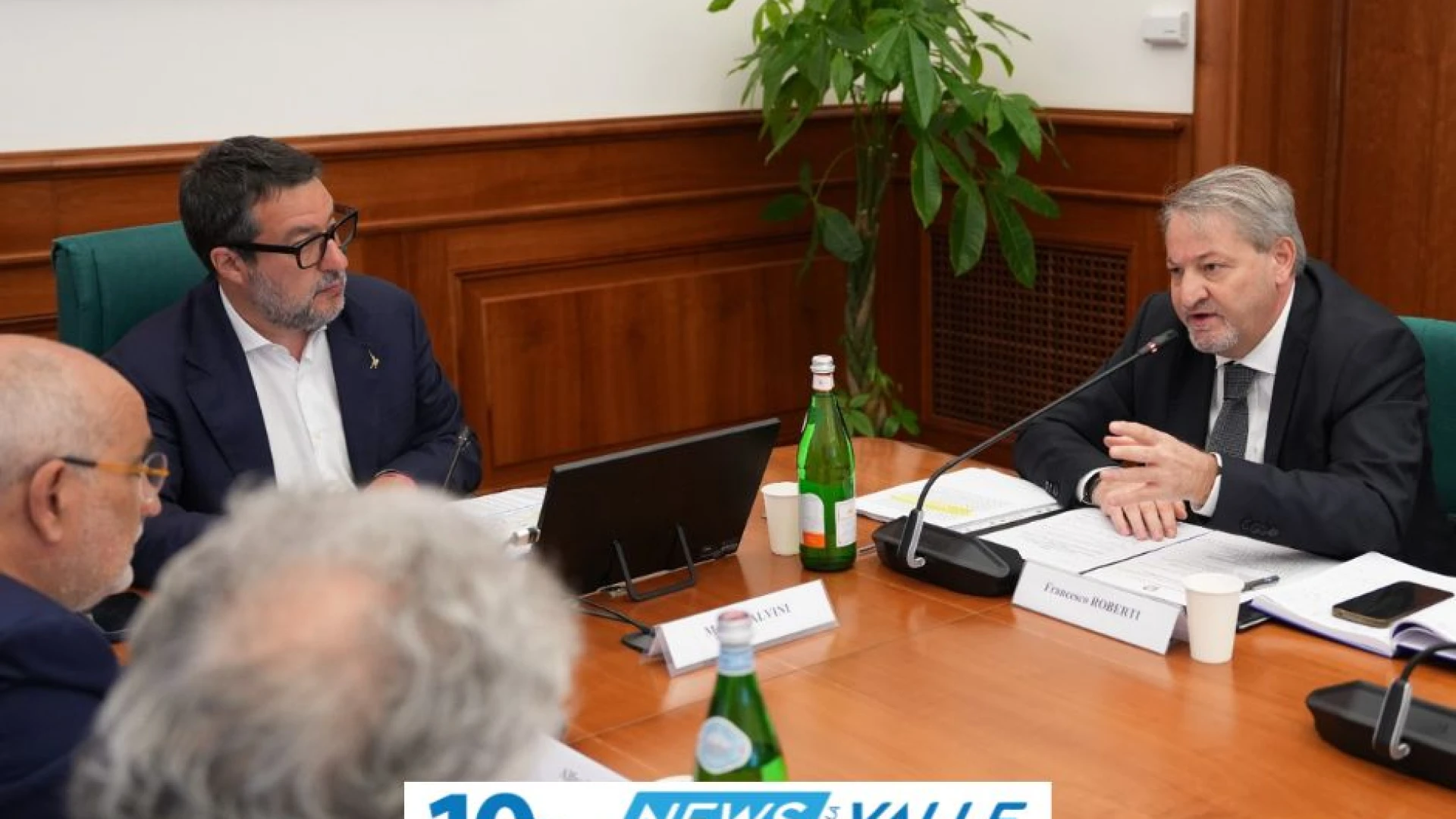 Maltempo versante adriatico: Salvini incontra soggetti interessati. Nei prossimi giorni riaperte A14 e linea ferroviaria. Domani sopralluogo del ministro