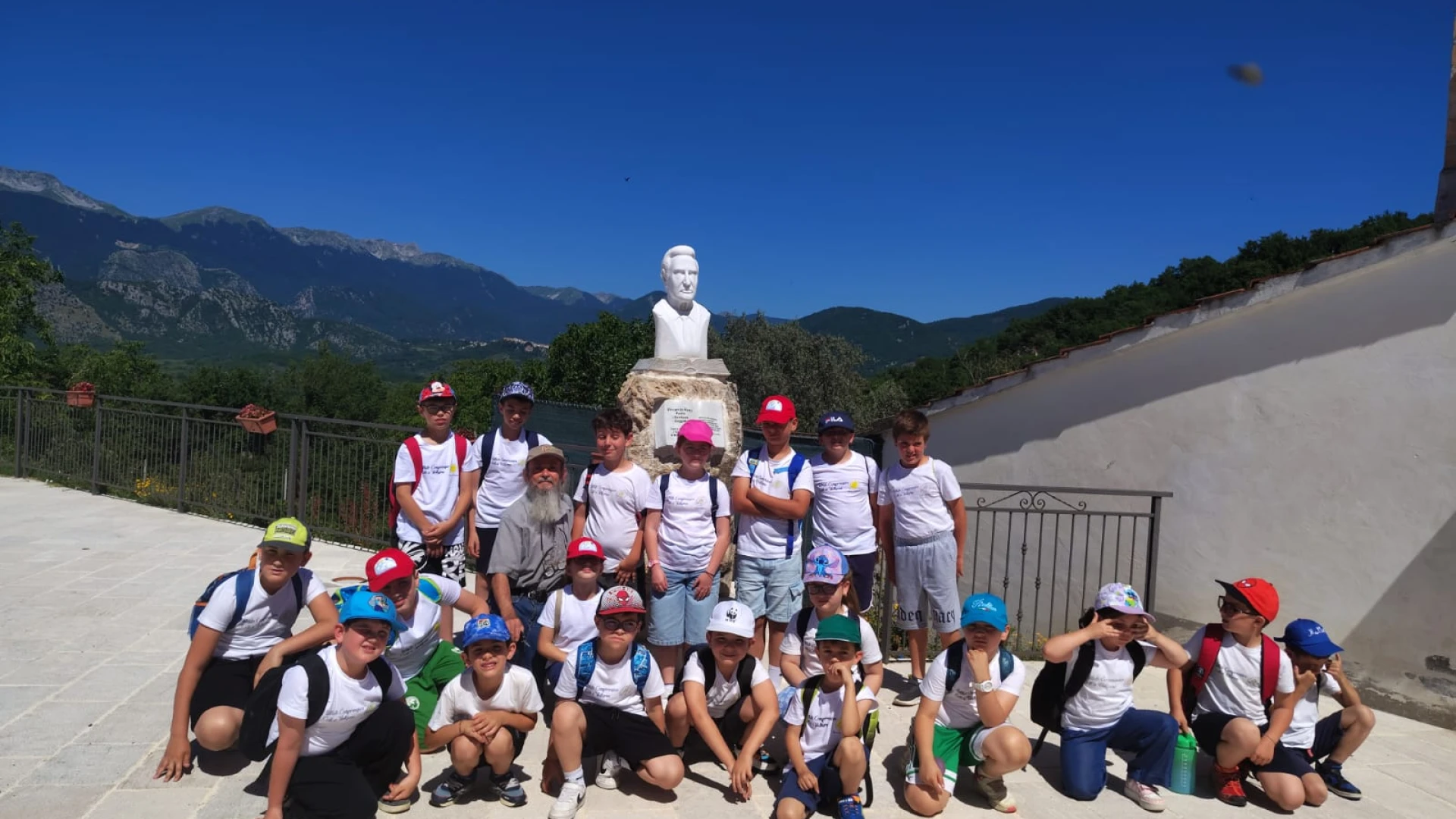 Conoscenza del territorio: la primaria di Cerro al Volturno in visita alla frazione Valloni.