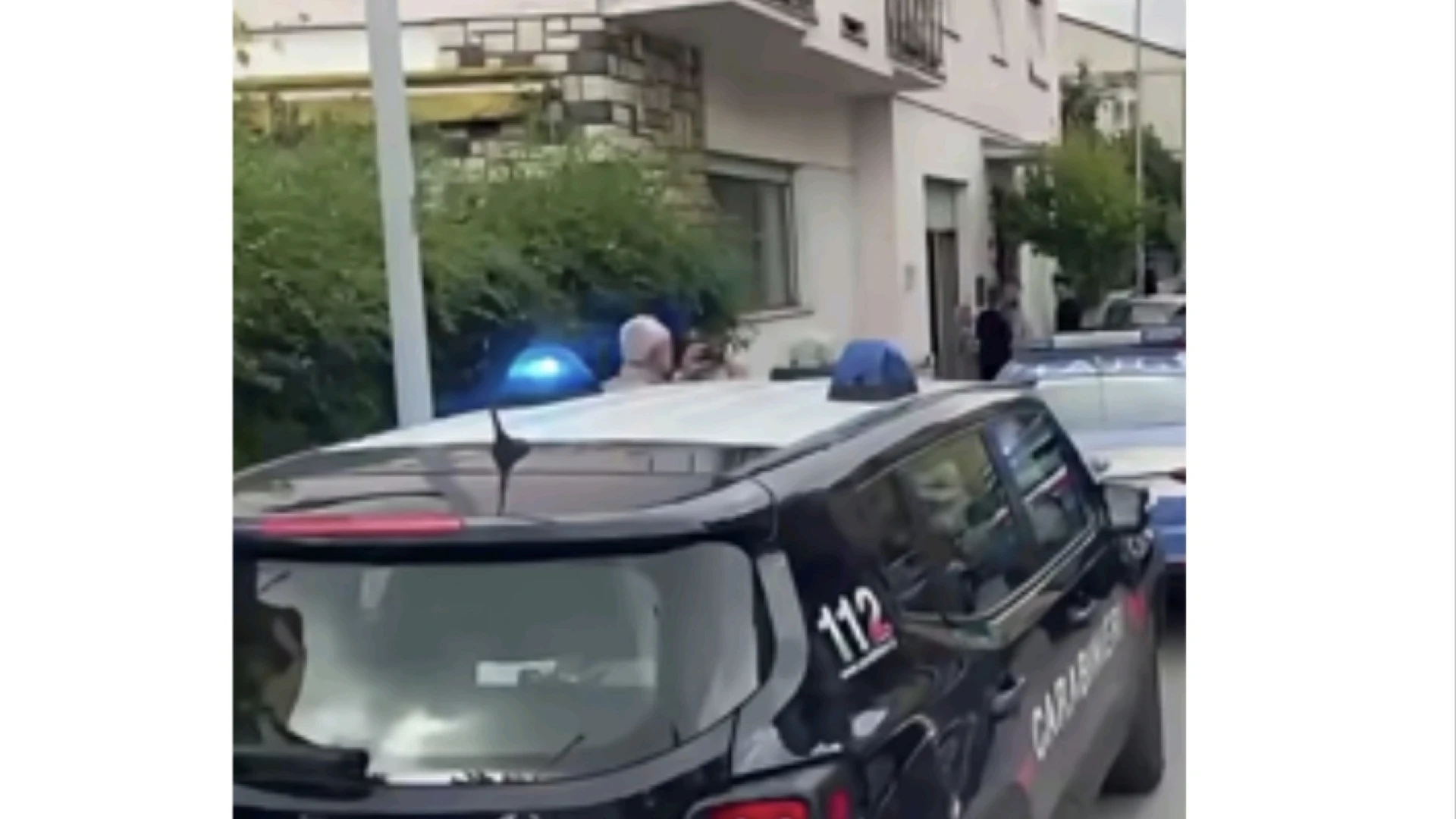 ISERNIA, divampano le fiamme in un appartamento, provvidenziale e tempestivo intervento dei Carabinieri.