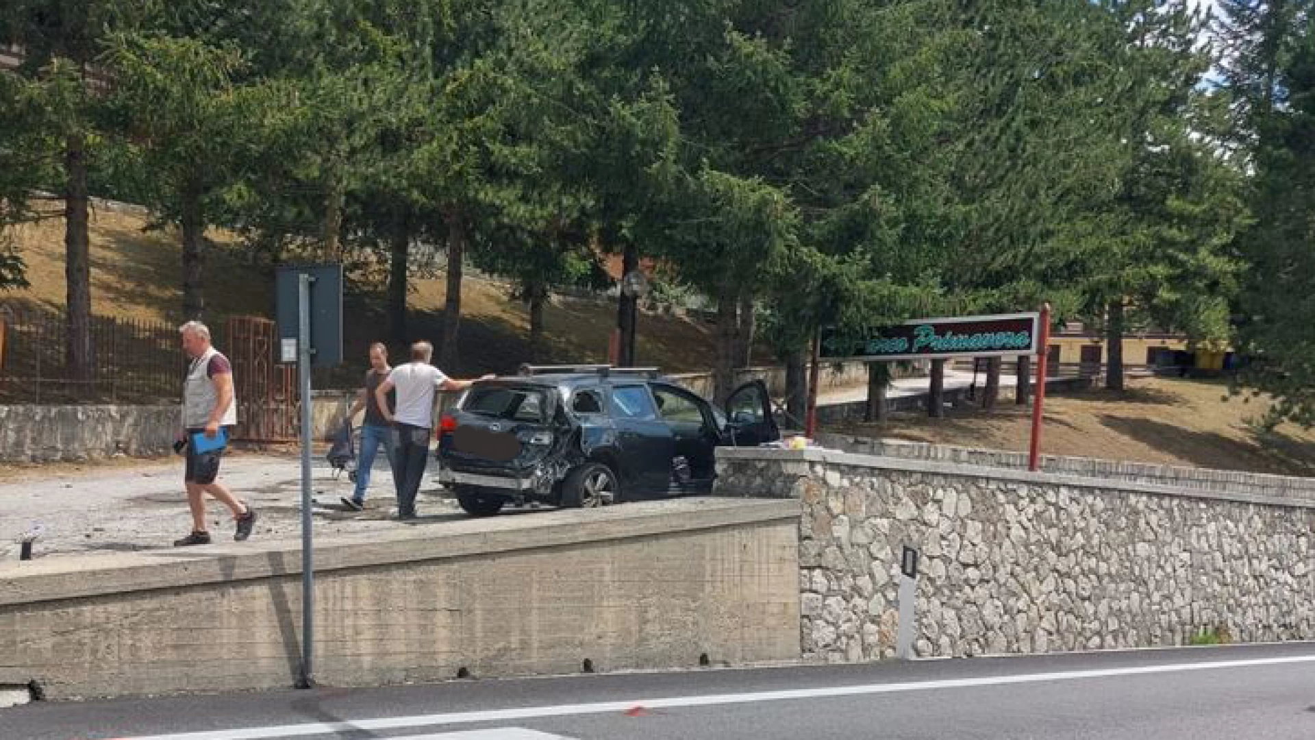 Roccaraso: incidente tra due auto all’altezza del Parco Primavera direzione Castel Di Sangro. Nessun ferito grave. Anas e Carabinieri sul posto.