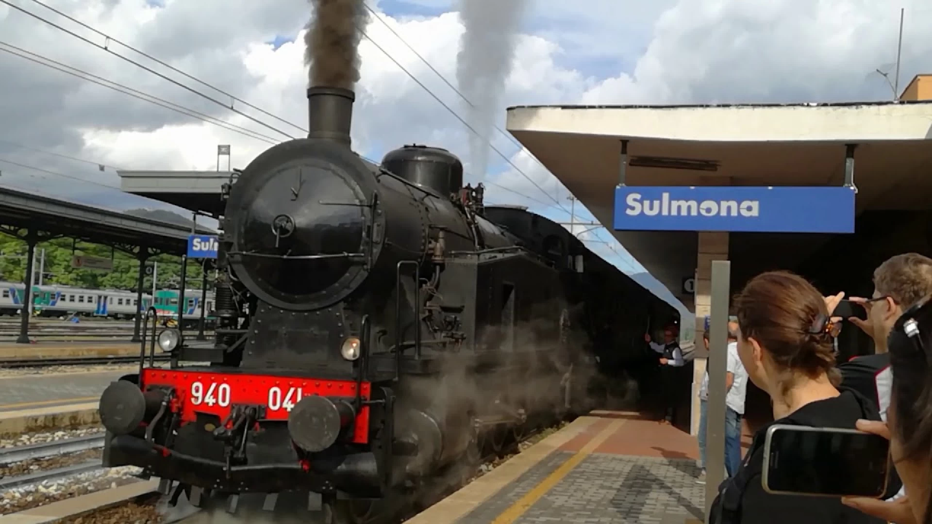 Sulmona-Castel Di Sangro sul treno storico sulla ferrovia dei Parchi. Da domenica e fino a maggio nuovi appuntamenti