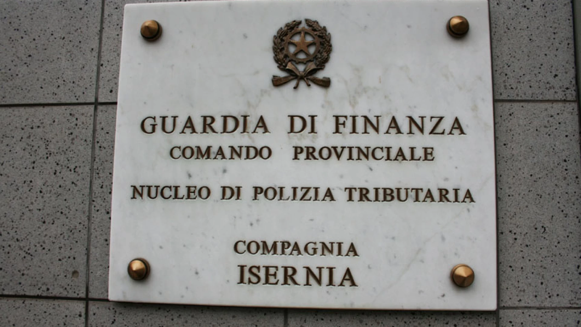 Isernia: fiera dei santi Cosma e Damiano controlli a tappeto della Guardia di Finanza di Isernia.