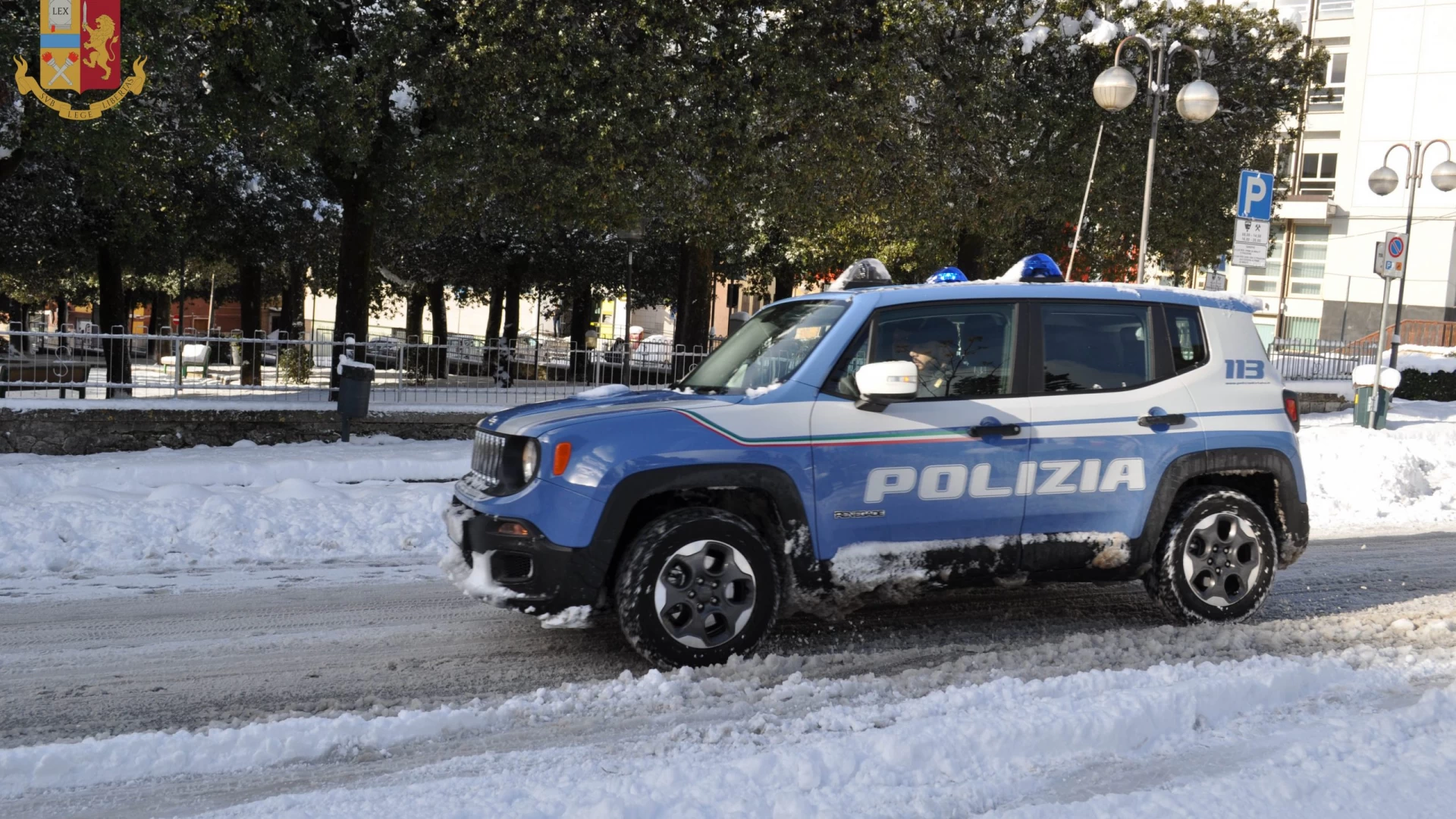 Emergenza neve , la Polizia di Stato moltiplica la presenza ed i controlli sul territorio provinciale. Guarda il video.
