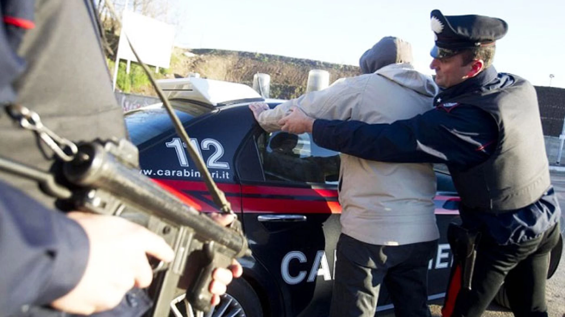 I Carabinieri di Venafro sgominano banda di ladri. Avevano commesso oltre 100 furti all’interno delle scuole tra Molise, Campania, Lazio e Puglia.