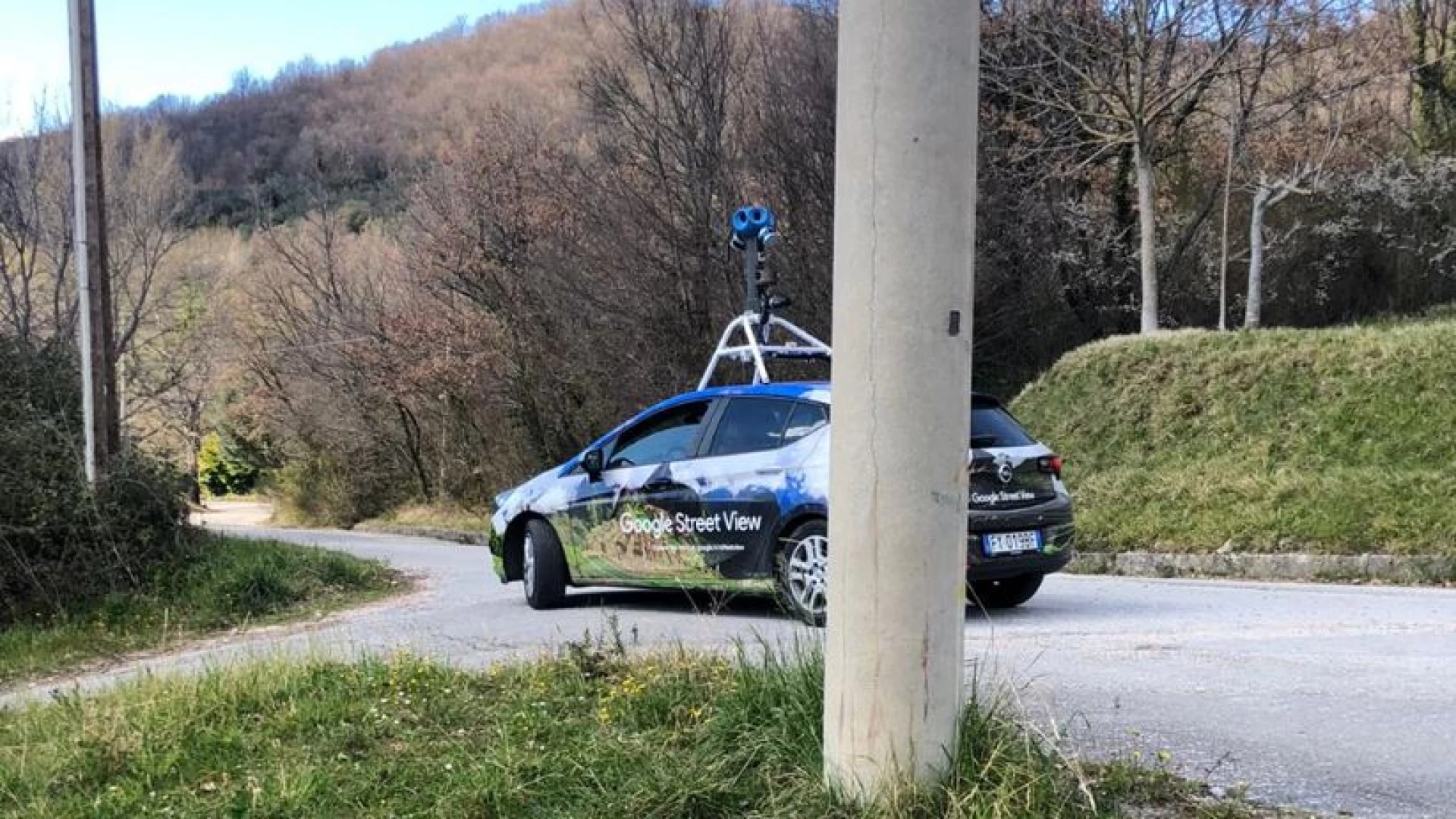 Colli a Volturno: la Google Street View car in paese per aggiornare le mappe del territorio.