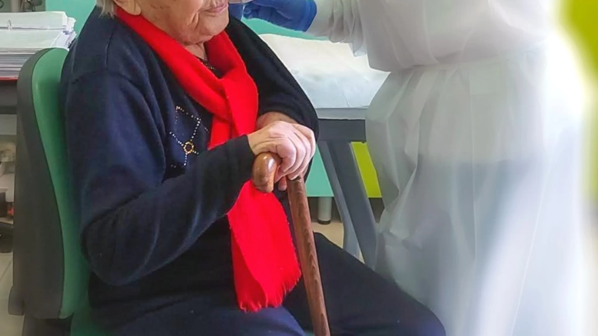 Isernia: vaccinati gli ospiti della Casa di riposo “Maria Gargani”. Tra loro due anziani di 104 e 107 anni.