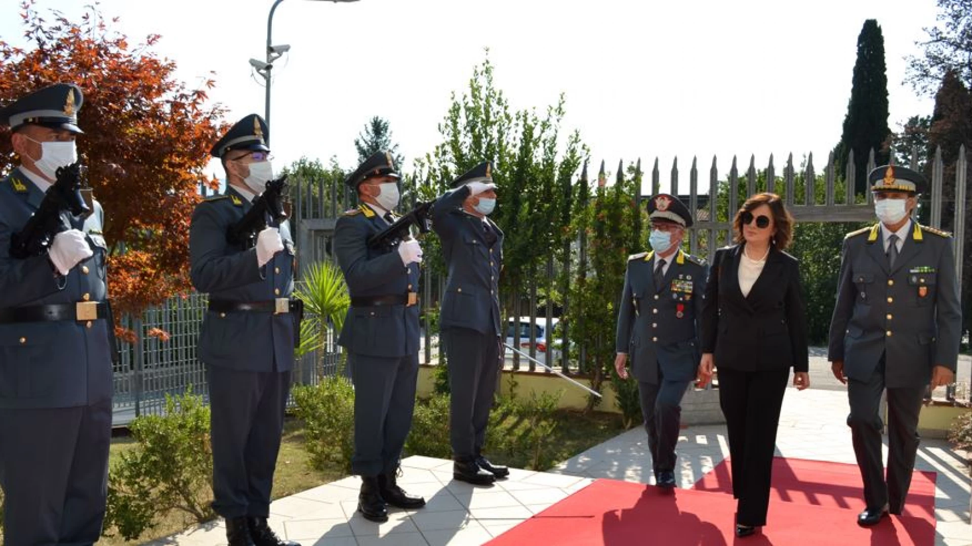 Il Prefetto Faramondi in visita al Comando Provinciale della Finanza di Isernia.