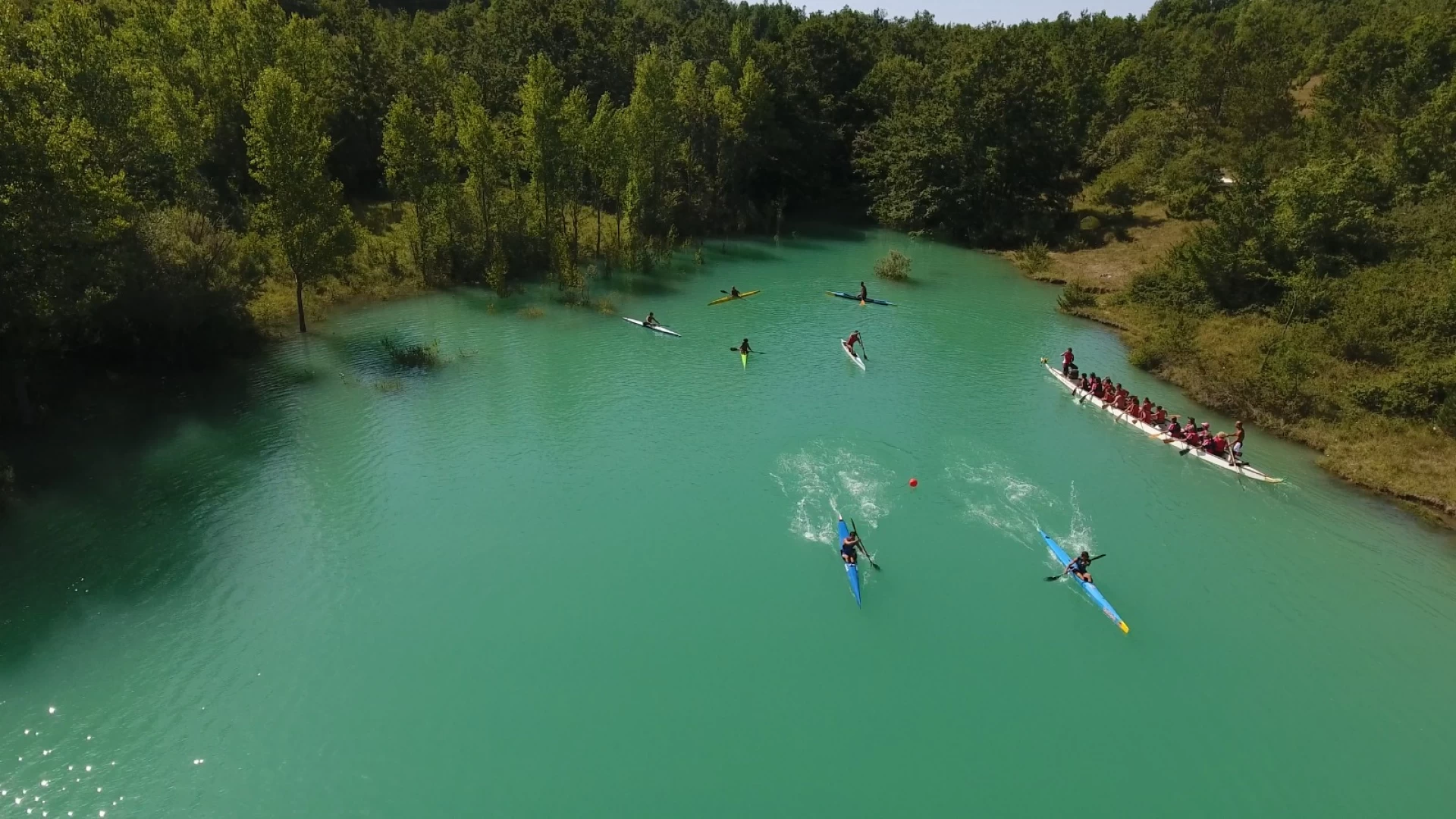Il lago di Castel San Vincenzo diventa campo di allenamento dellAisa Sport (Associazione Italiana per la lotta alle Sindromi Atassiche)