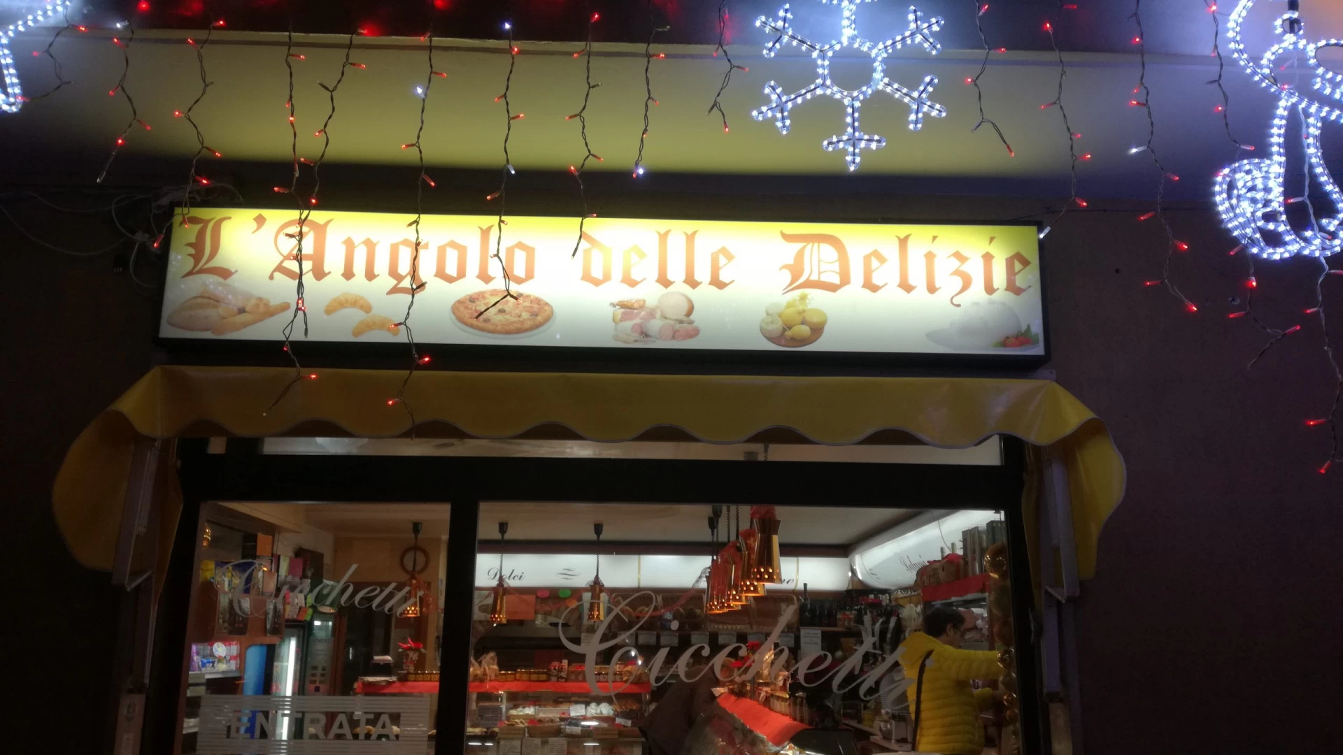 Il Natale diventa tradizione con i panettoni artigianali Cicchetti. Acquistabili anche presso il punto vendita dell’Angolo delle Delizie ad Isernia.