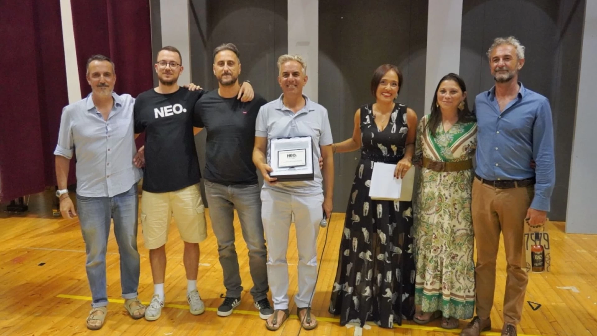 Riccardo Ielmini vince la prima edizione Premio nazionale di narrativa Neo Edizioni. La premiazione a teatro Tosti di Castel Di Sangro.