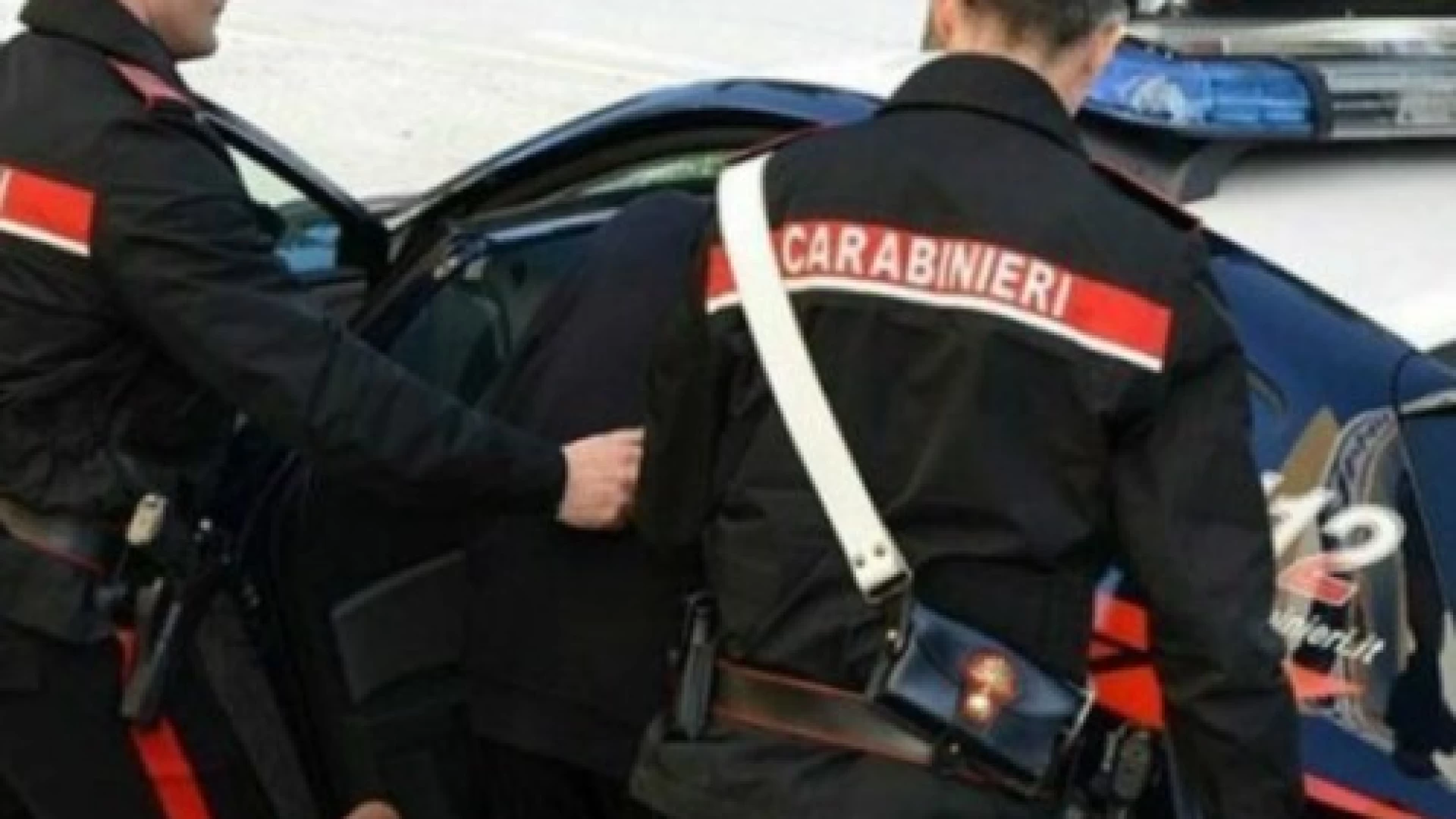 Sulmona: Carabiniere aggredito durante un controllo di routine. La solidarietà del sindacato Unarma.