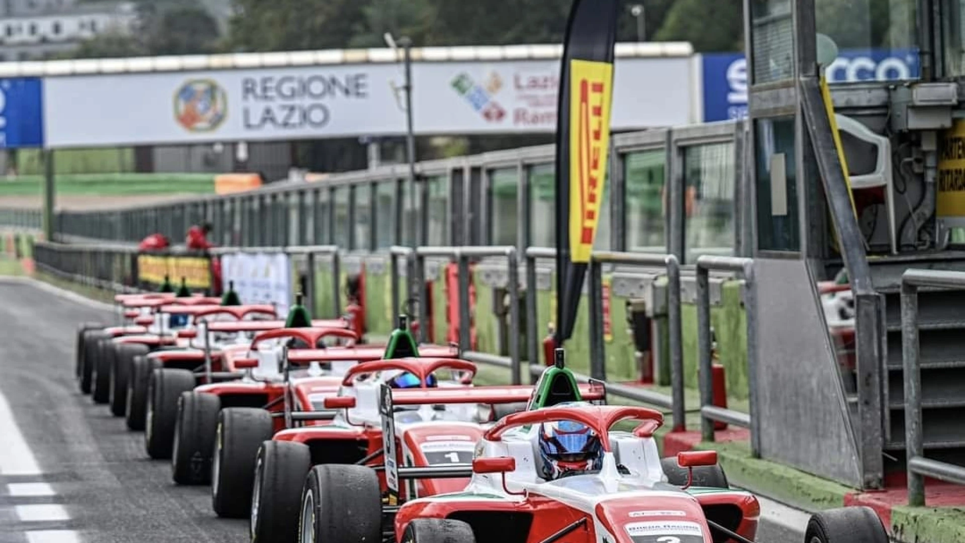 Automobilismo: super corso Federale sul circuito di Vallelunga. IL Molisano Gino Rocchio selezionato per provare l'ebrezza della Formula4.