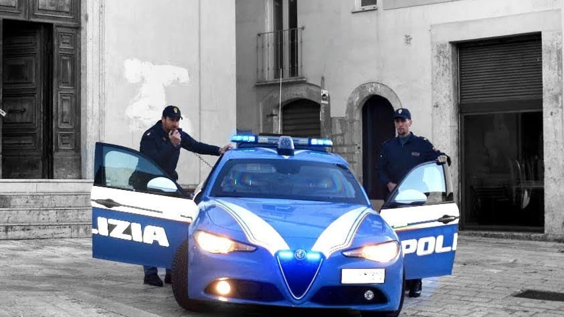 La Polizia di Stato di Isernia ferma due minori stranieri trovati in possesso di arma giocattolo priva di tappo rosso. 