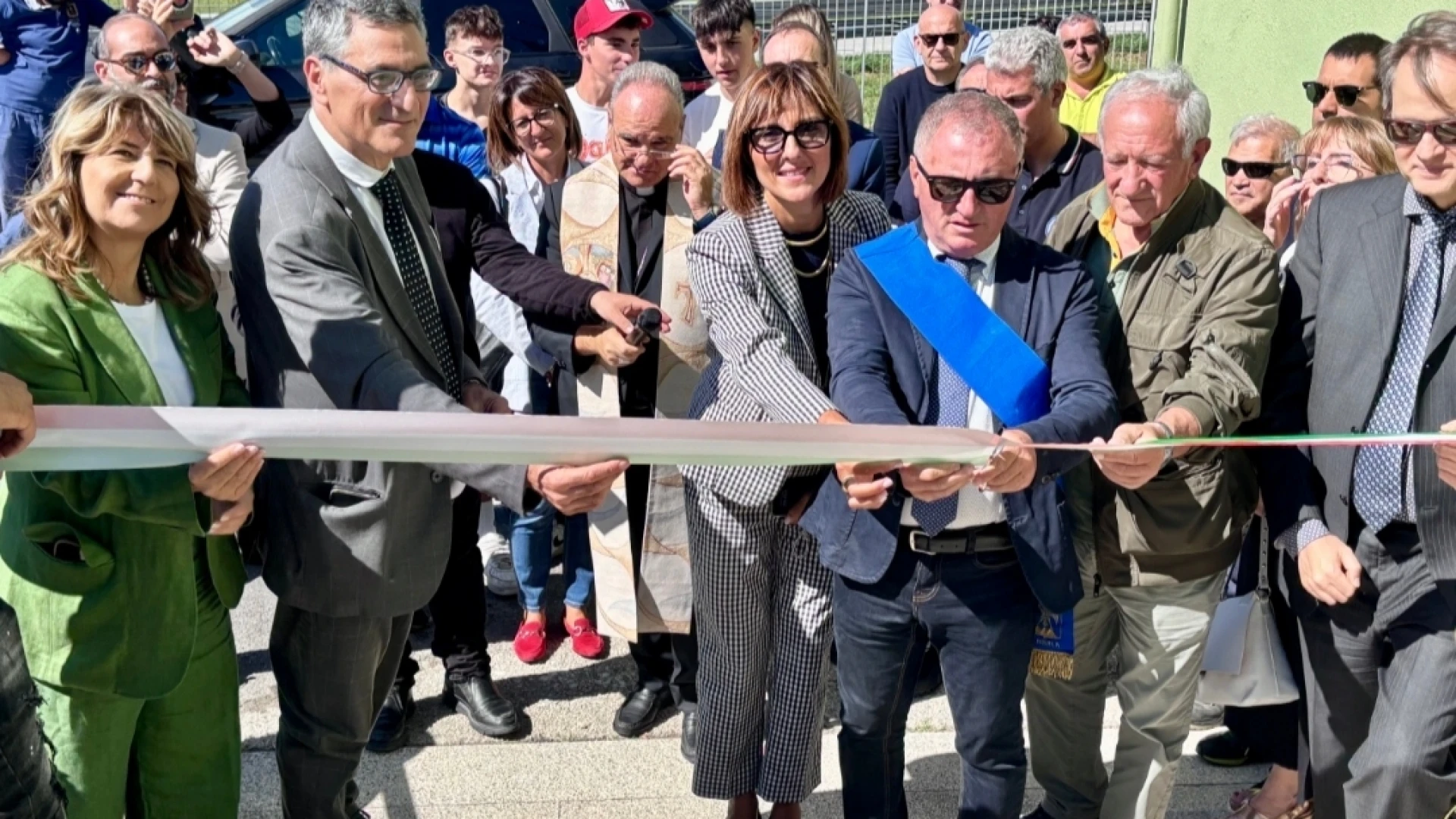 Castel Di Sangro: taglio del nastro per la rinnovata sede del "Serpieri" .