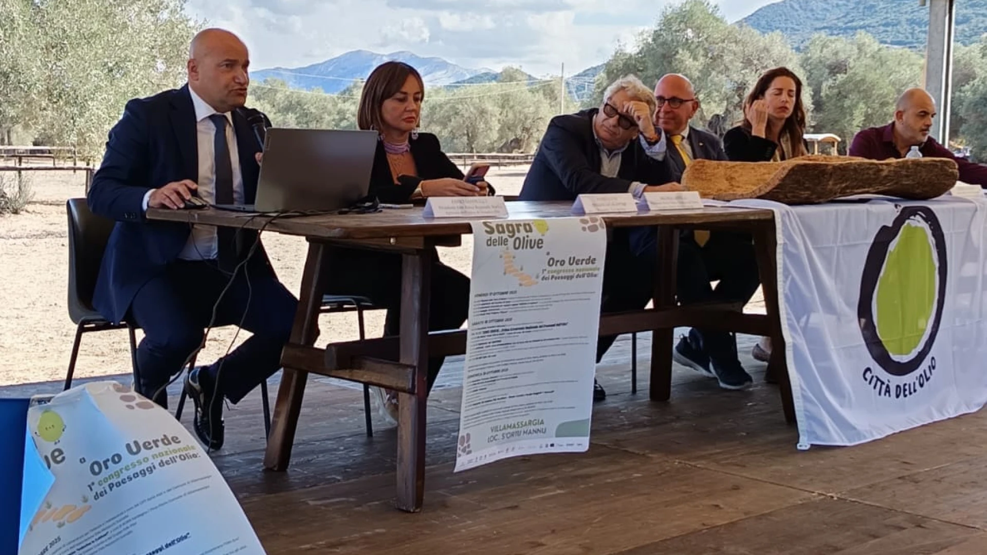Venafro: l'Ente Parco regionale storico dell'Olivo presente in Sardegna alla sagra delle Olive di Villamassargia.