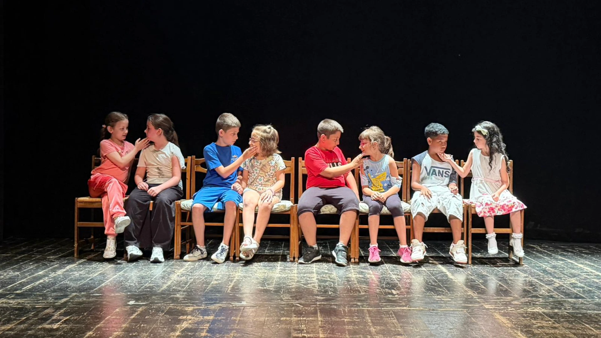 “Io da grande farò…”: al Teatro del Loto i bambini insegnano la pace attraverso il teatro