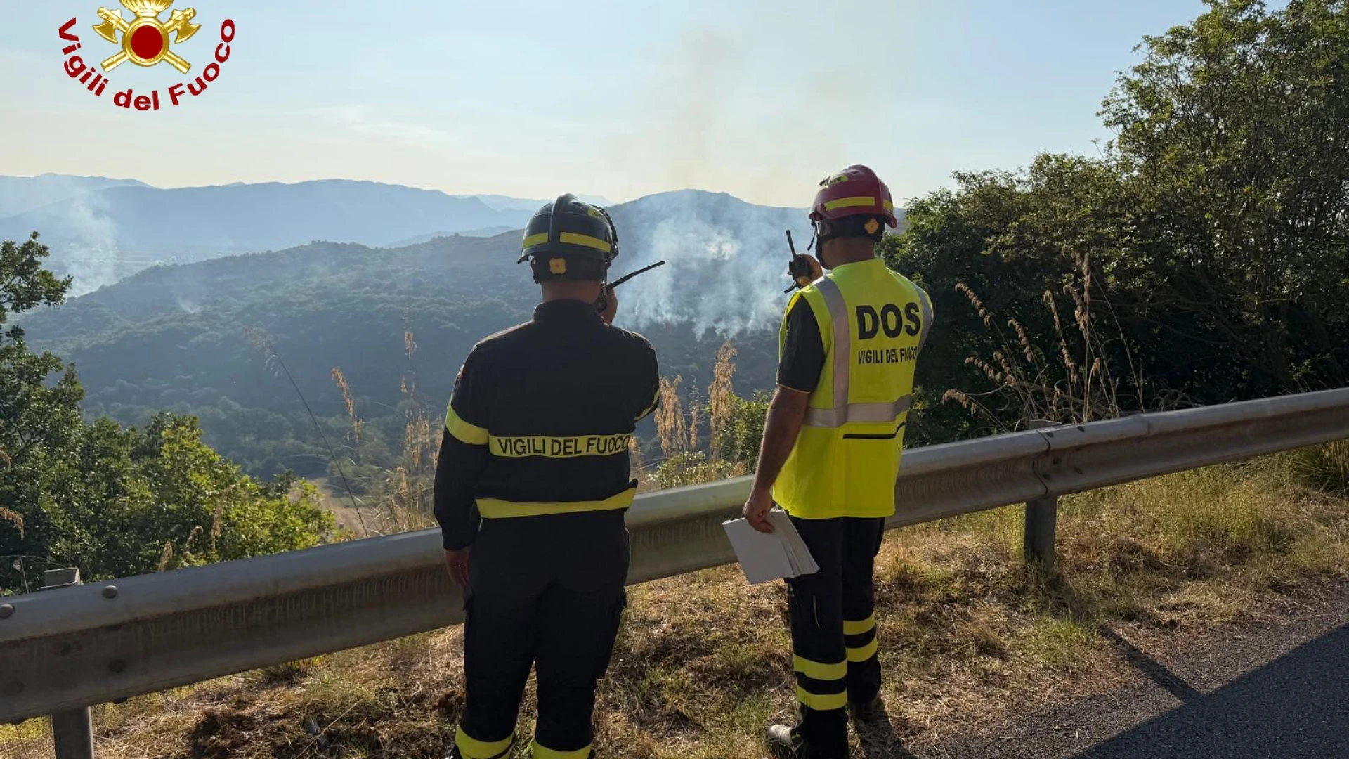 Venafro: a fuoco un bosco in località Ceppagna. Interventi in corso. Sul posto opera anche un canadair.