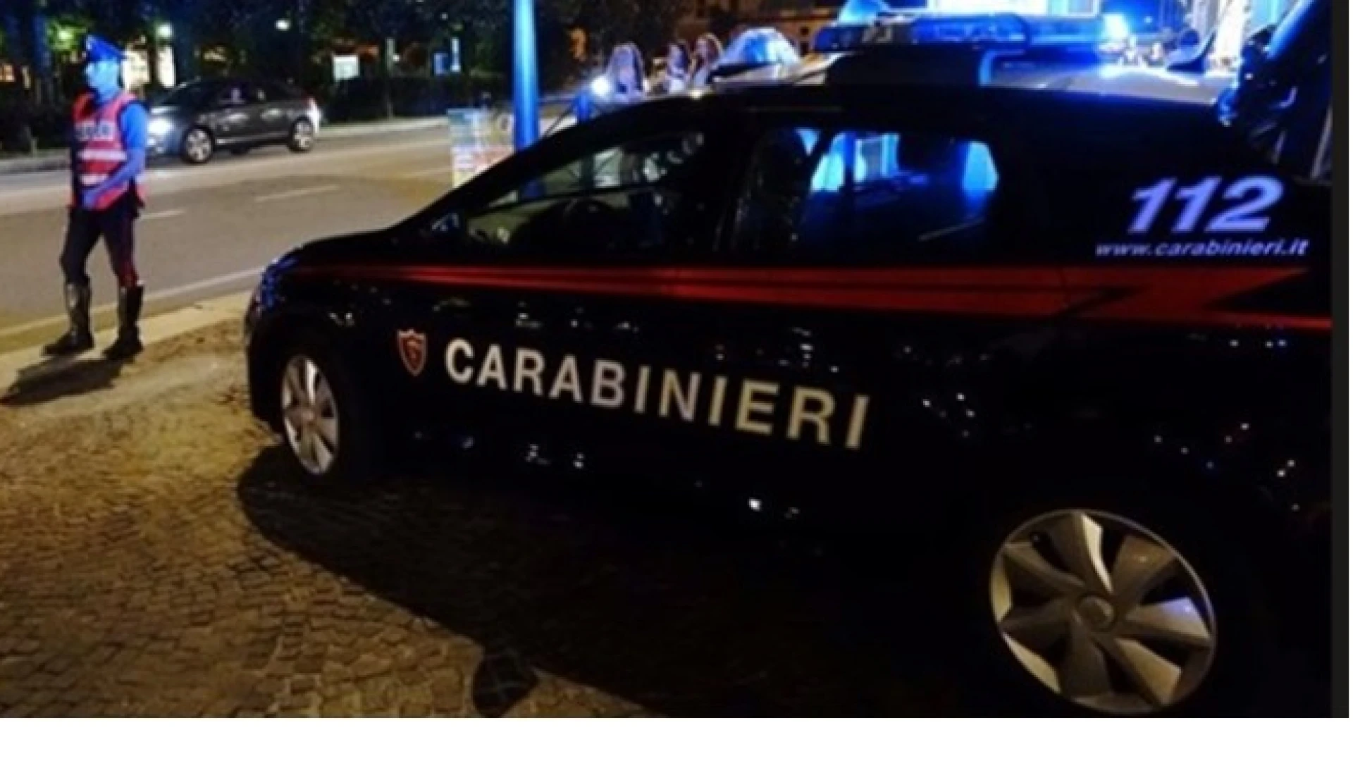 I Carabinieri tra la gente per garantire sicurezza e legalità. Intensificati i controlli in occasione delle festività estive.