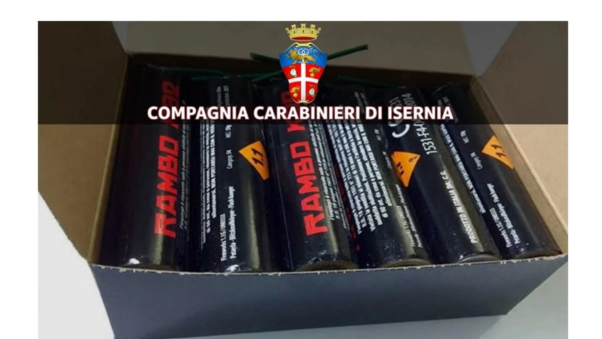 Isernia: alla guida della propria autovettura con fuochi pirotecnici illegali. Denunciato dai Carabinieri di Isernia.